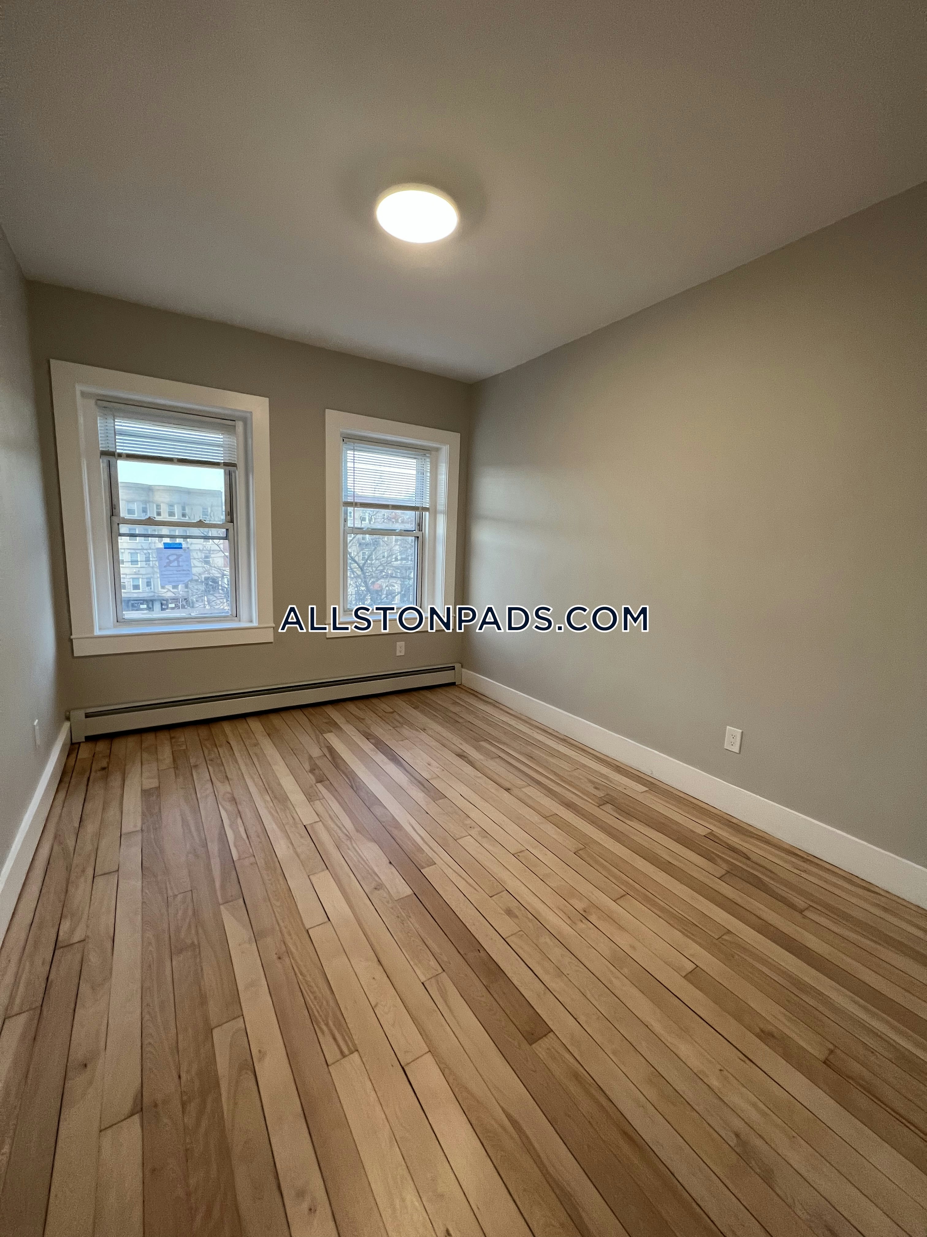 1284 Commonwealth Ave, Allston