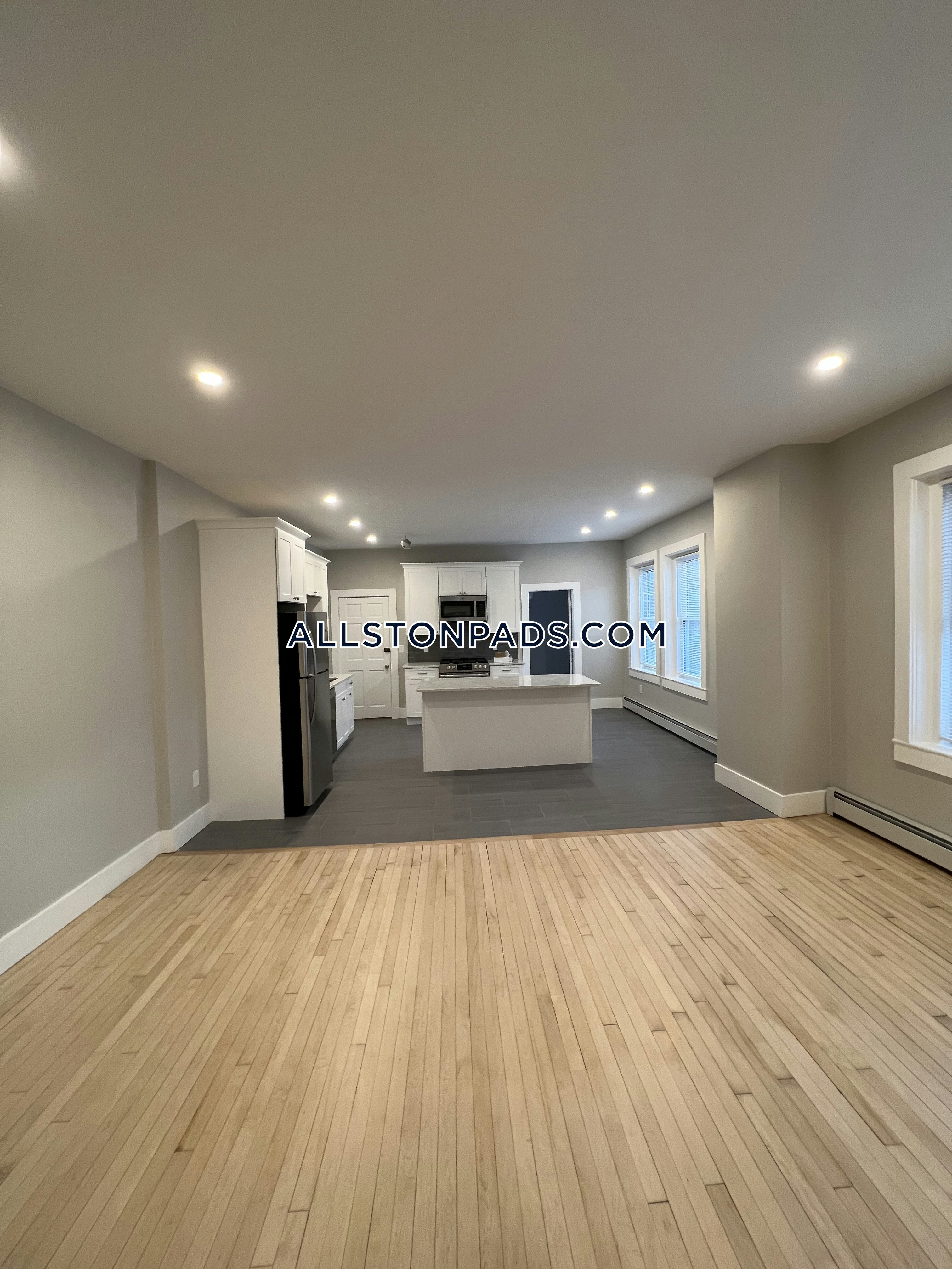 1284 Commonwealth Ave, Allston