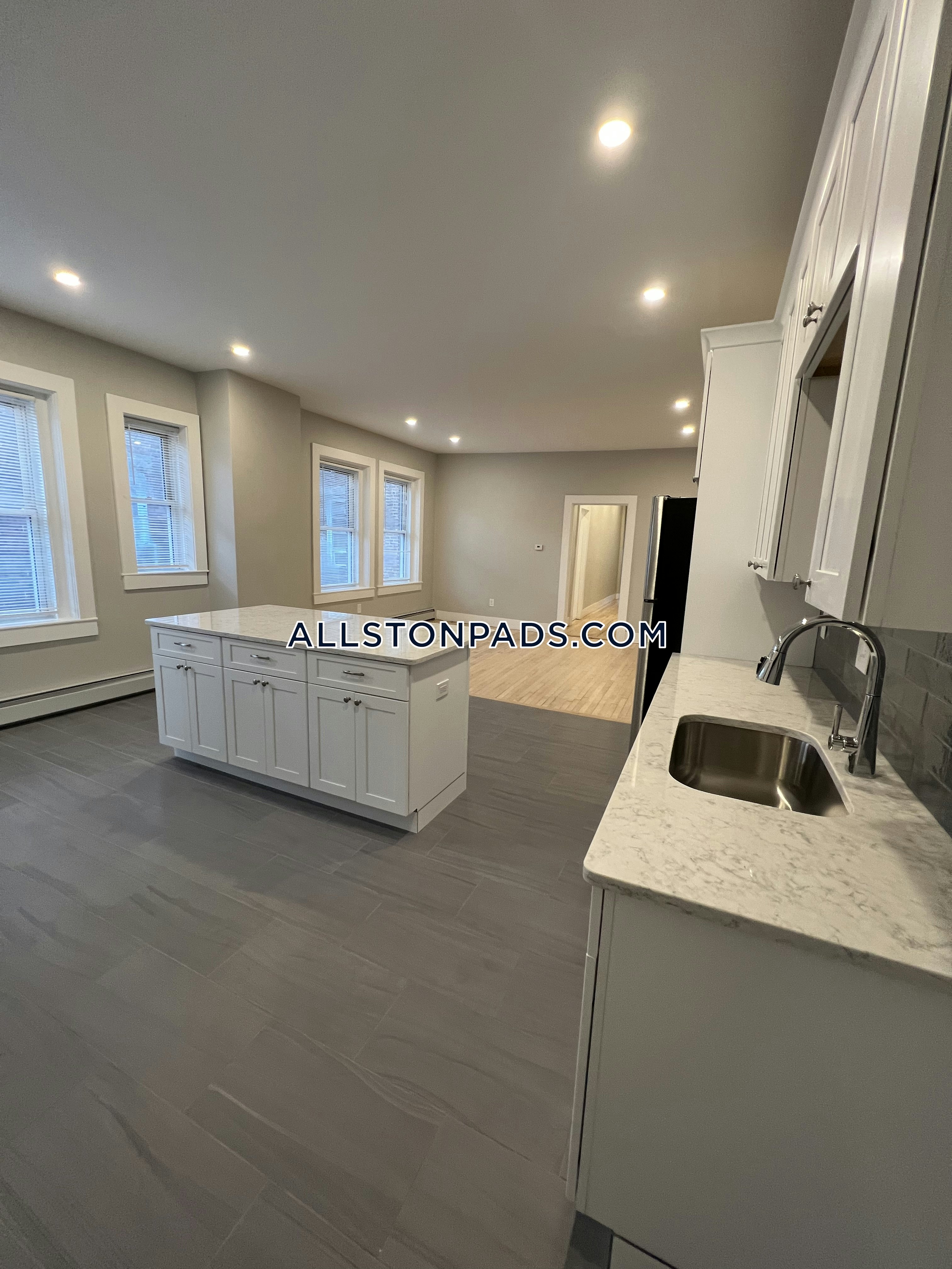 1284 Commonwealth Ave, Allston