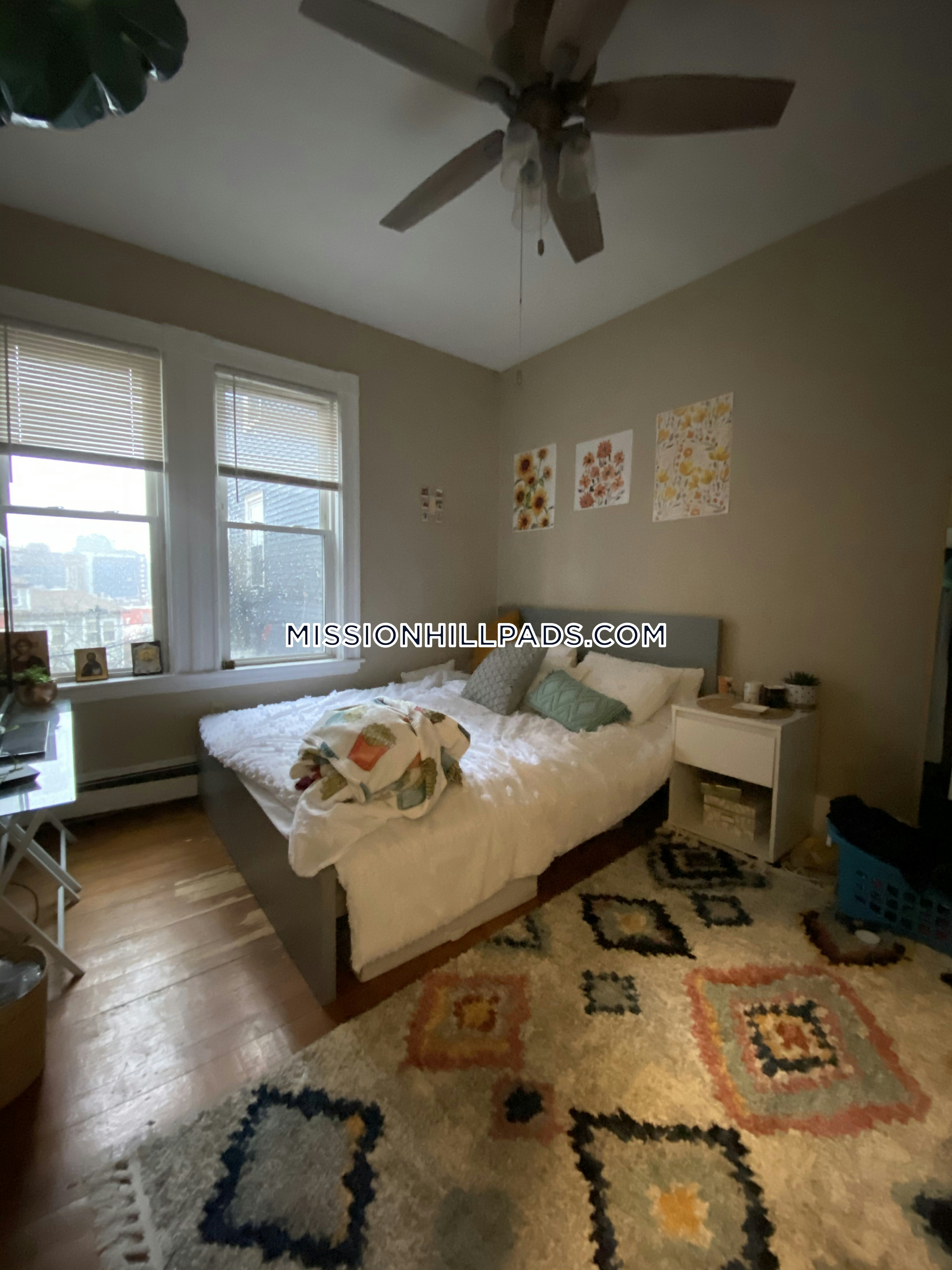 6 Sunset, Mission Hill