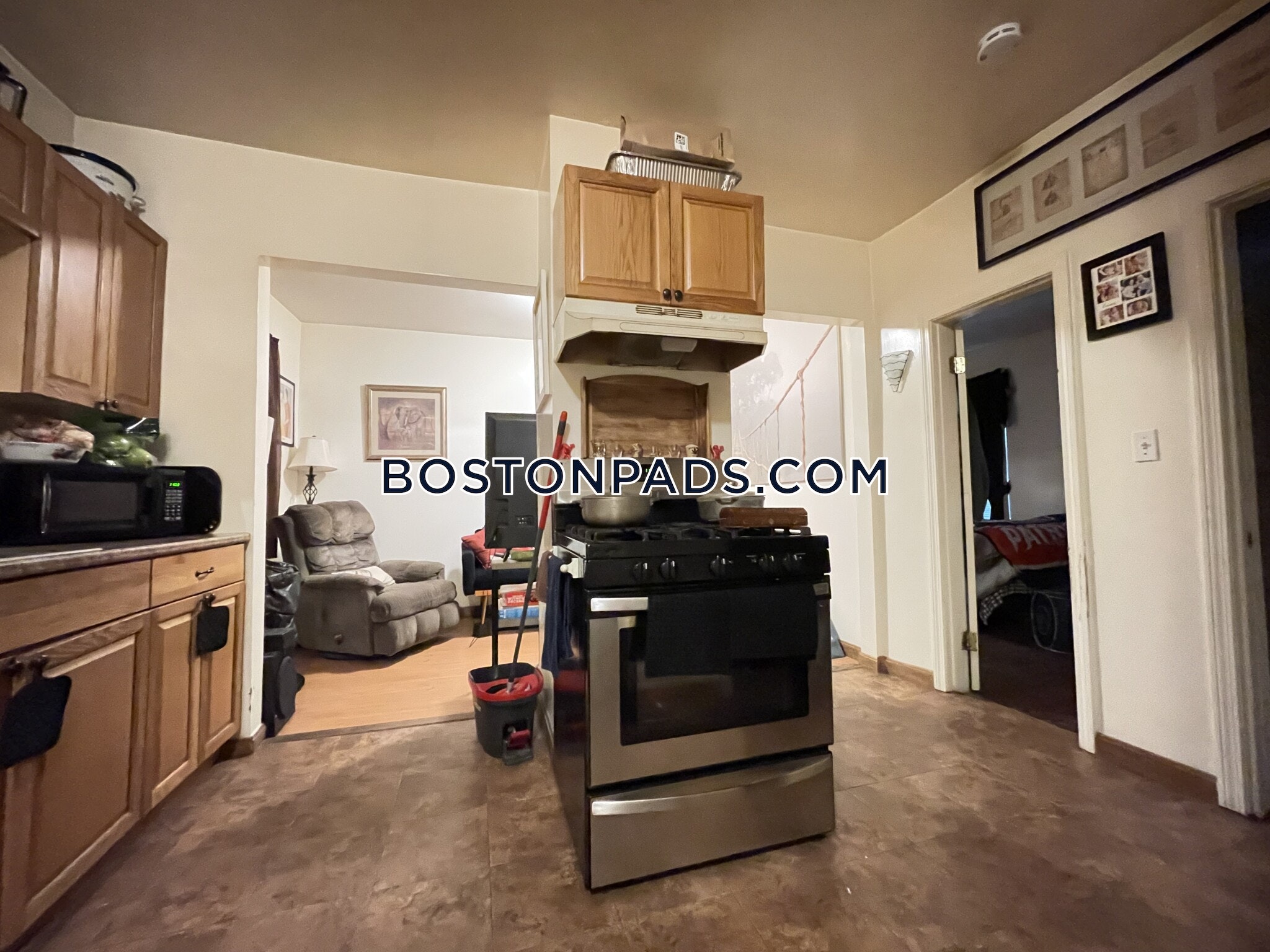 64 Margin St, North End