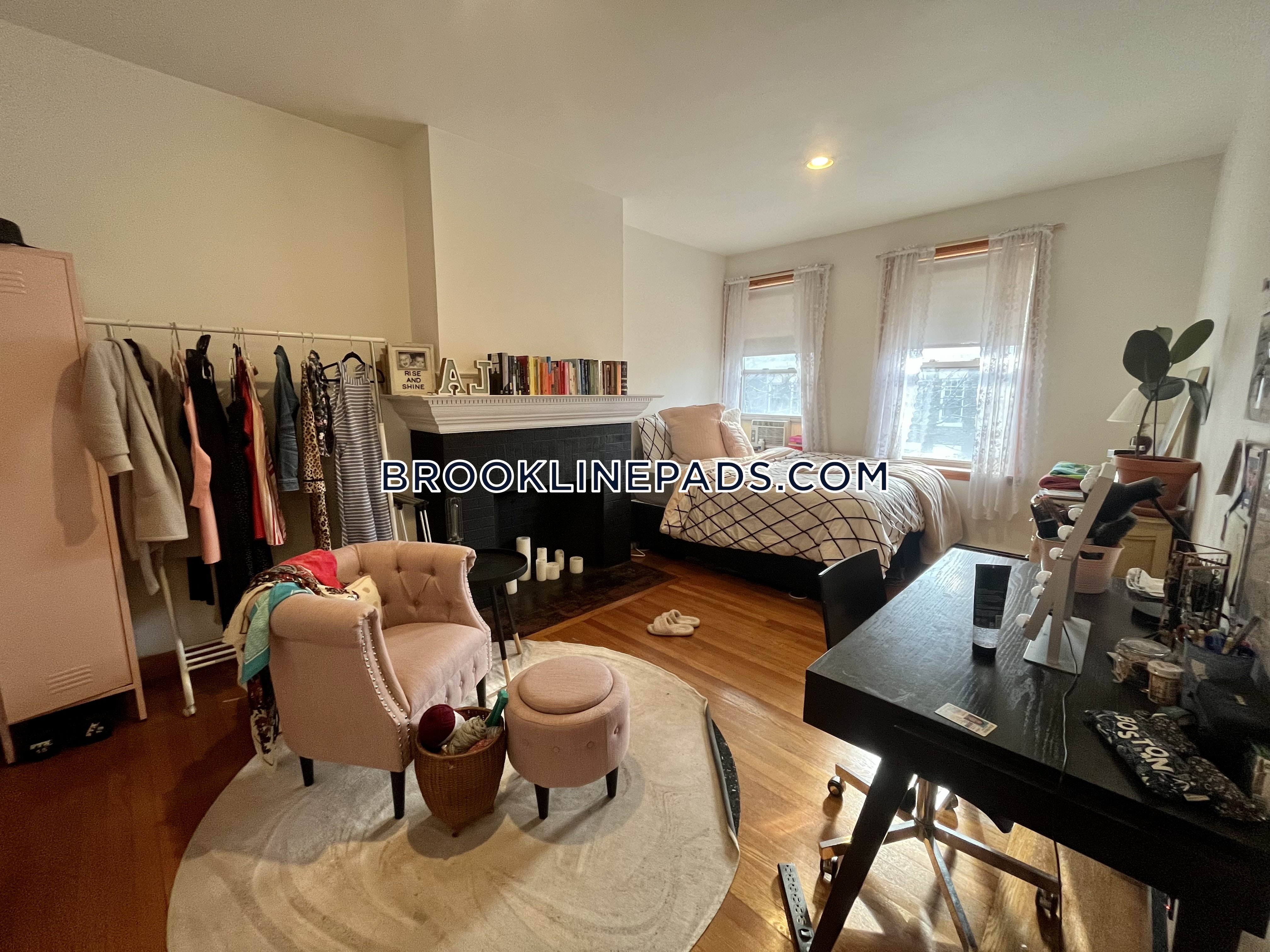 25 Gibbs St, Coolidge Corner