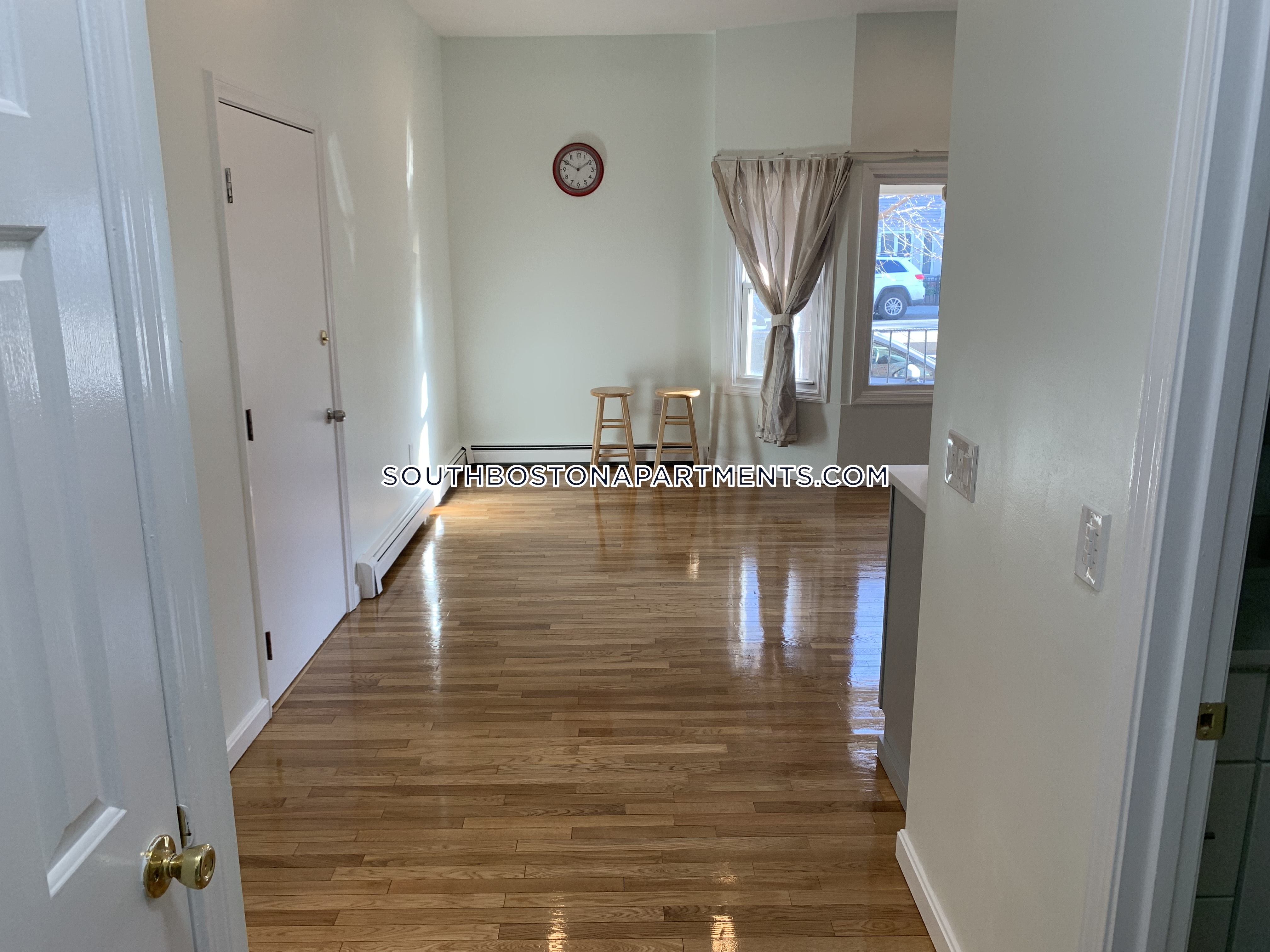 285 Dorchester St, South Boston