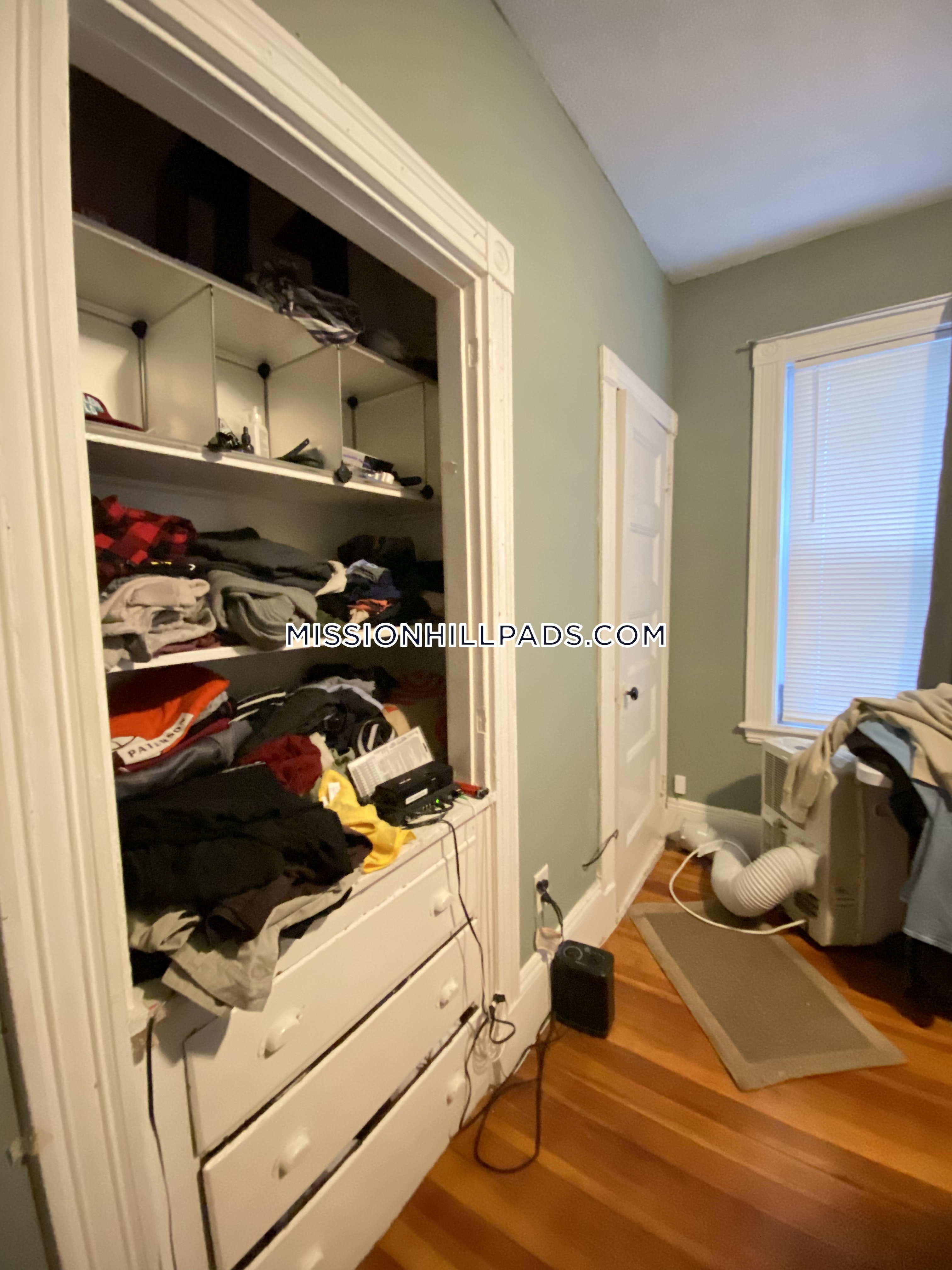 12 Bucknam St, Mission Hill