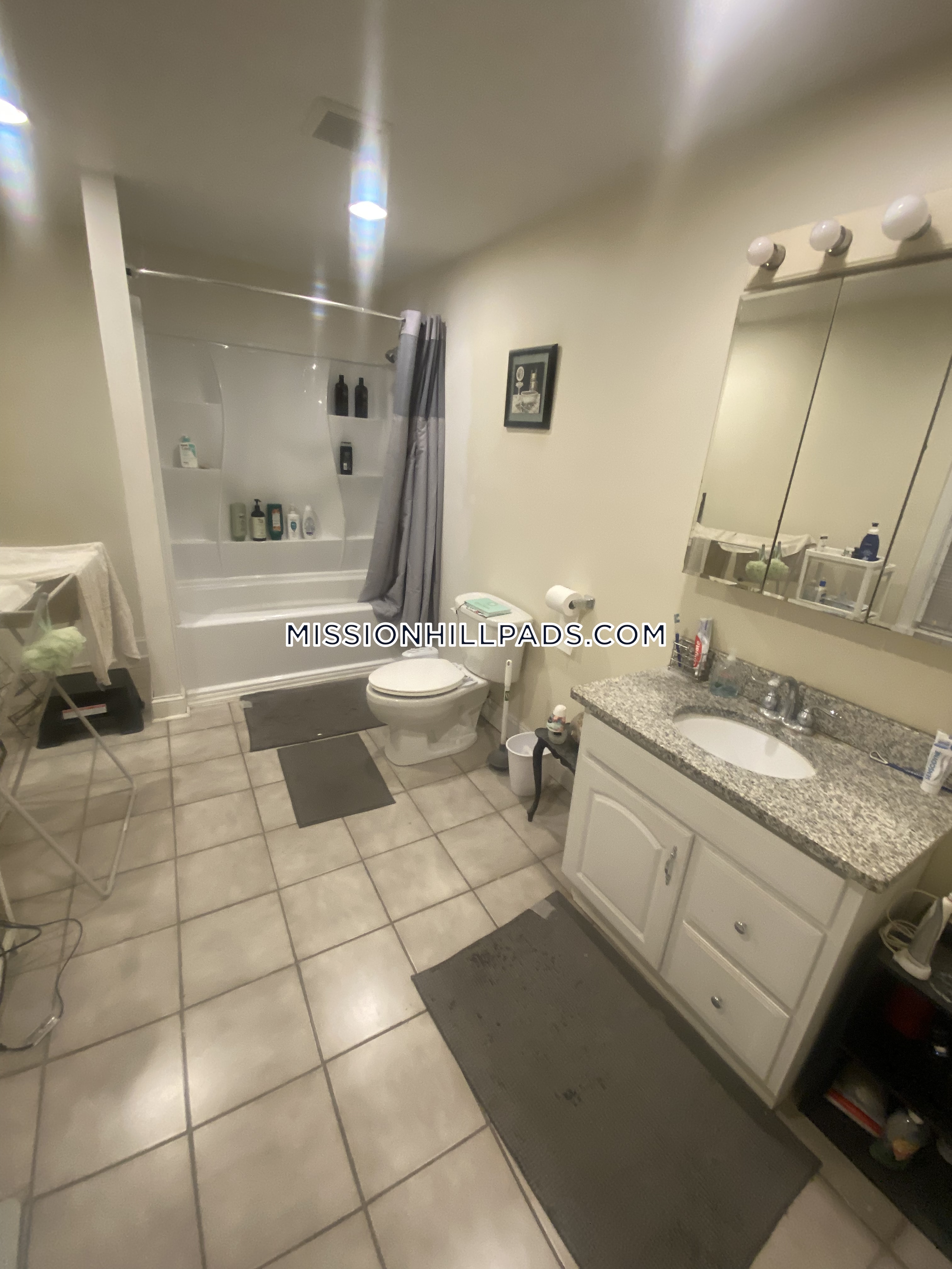 22 Fisher Ave, Mission Hill