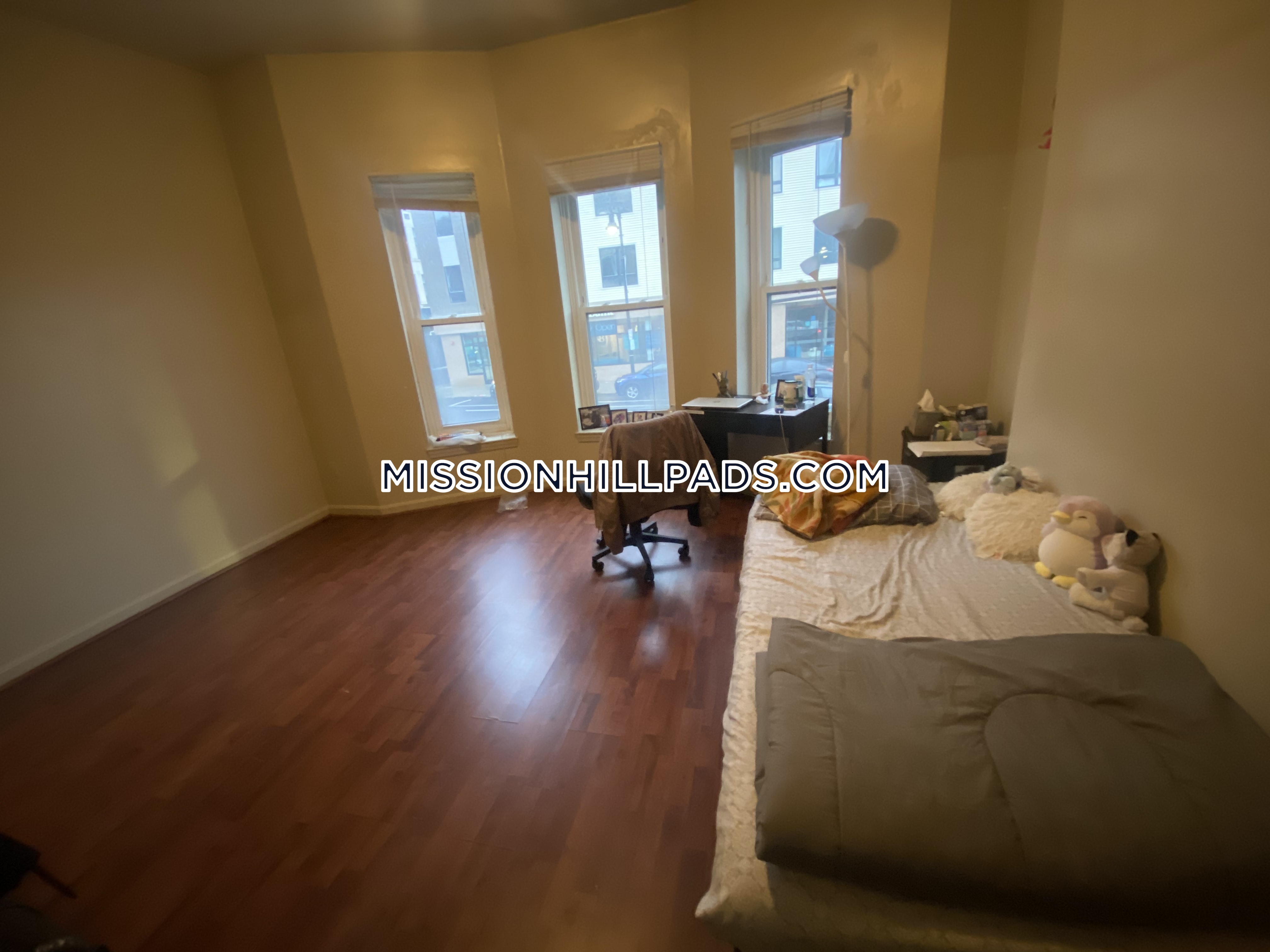 1460 Tremont St, Mission Hill