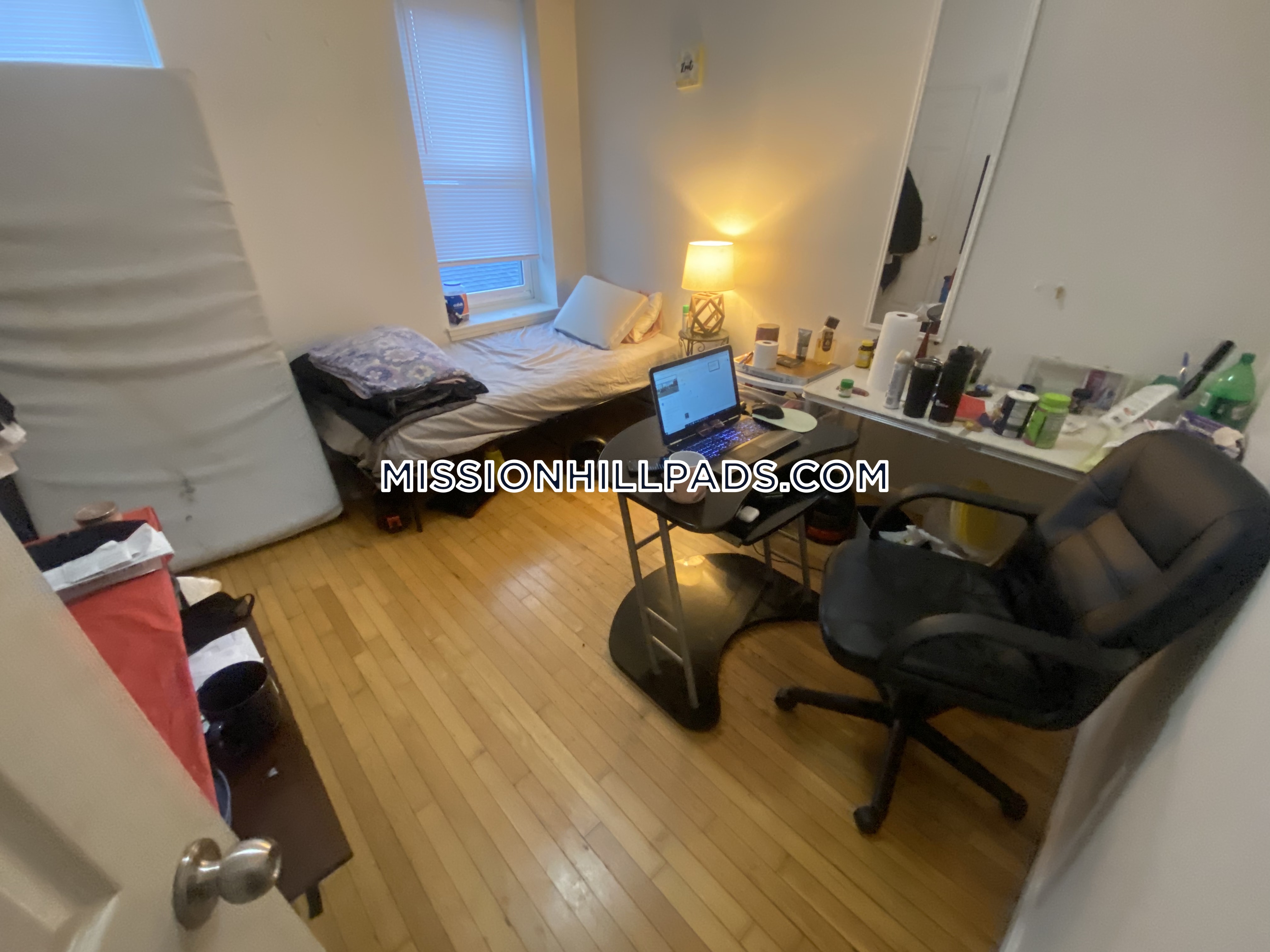 1460 Tremont St, Mission Hill