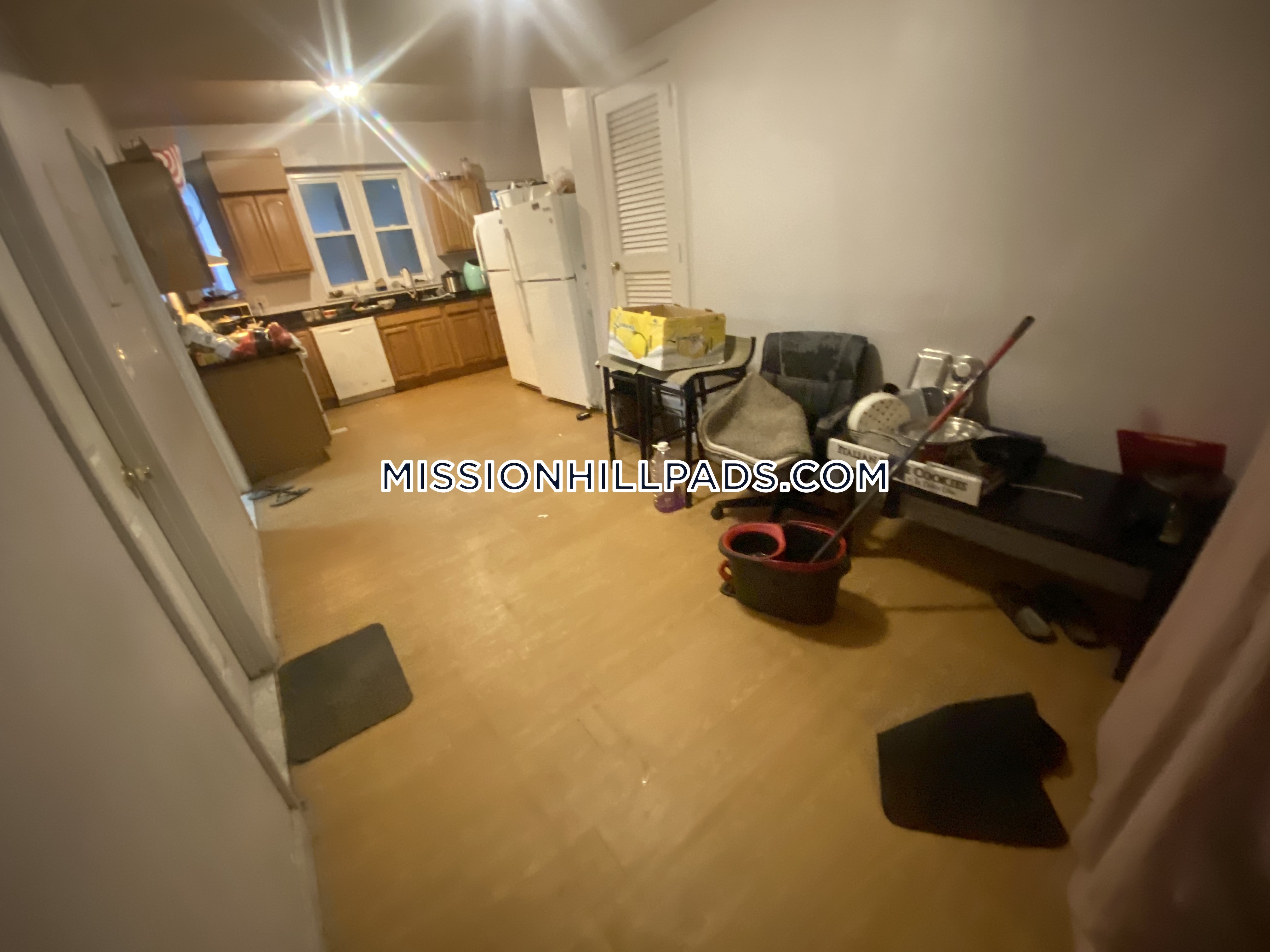 1460 Tremont St, Mission Hill