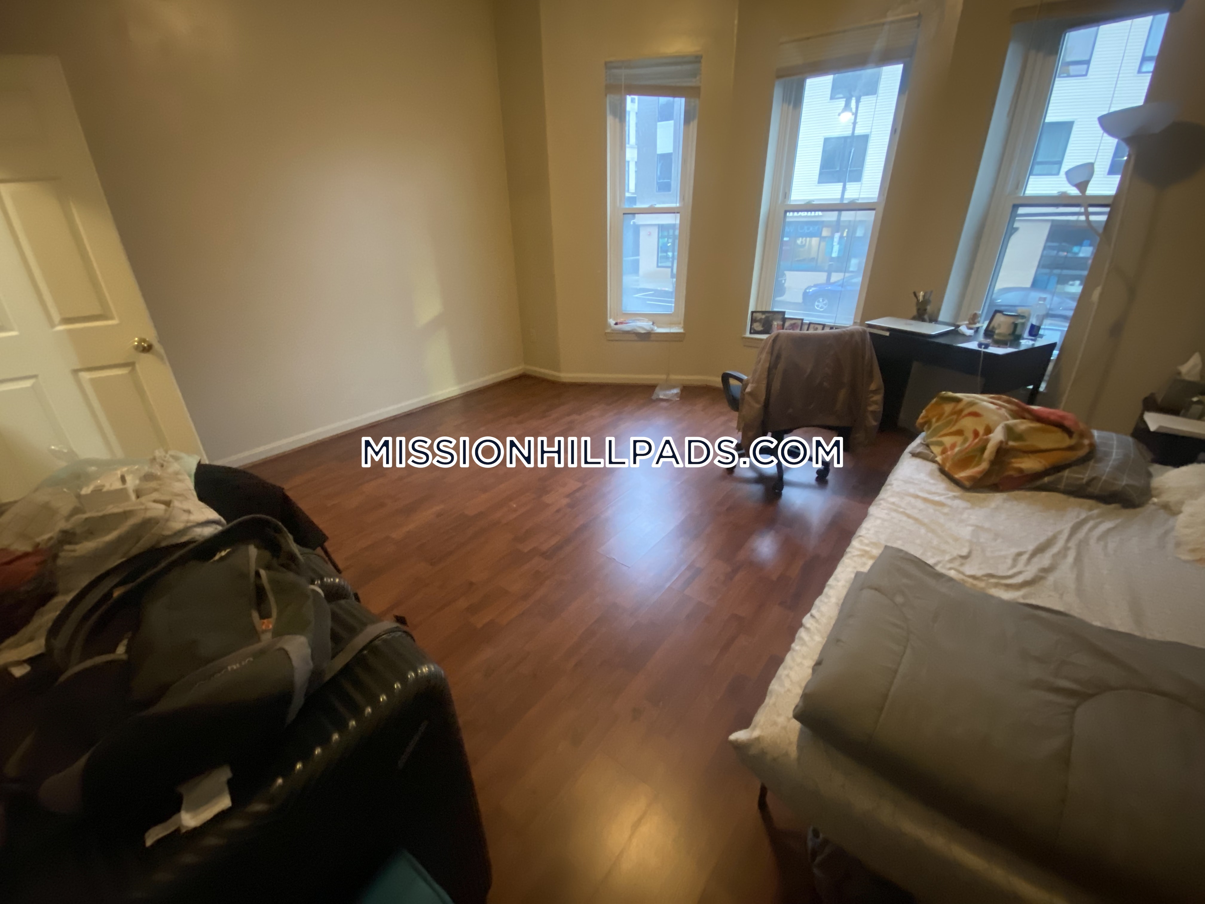 1458 Tremont St, Mission Hill