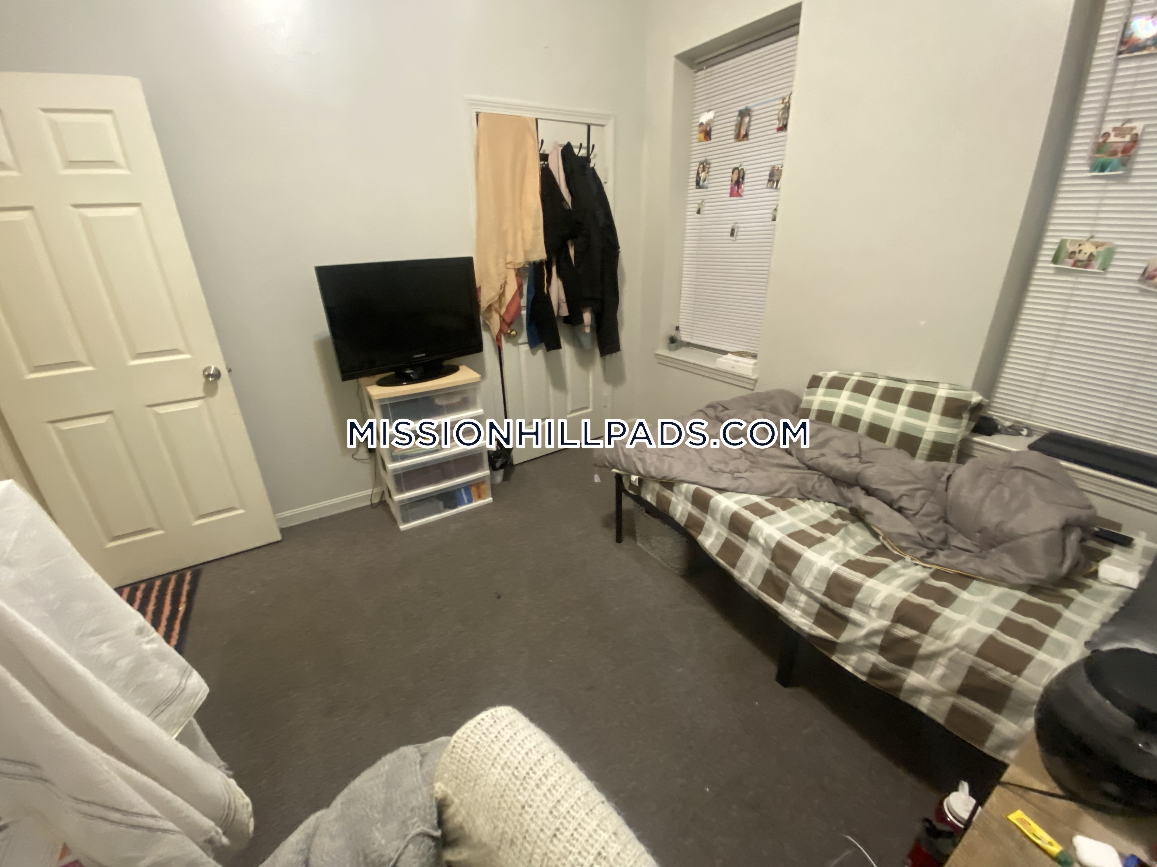 1458 Tremont St, Mission Hill