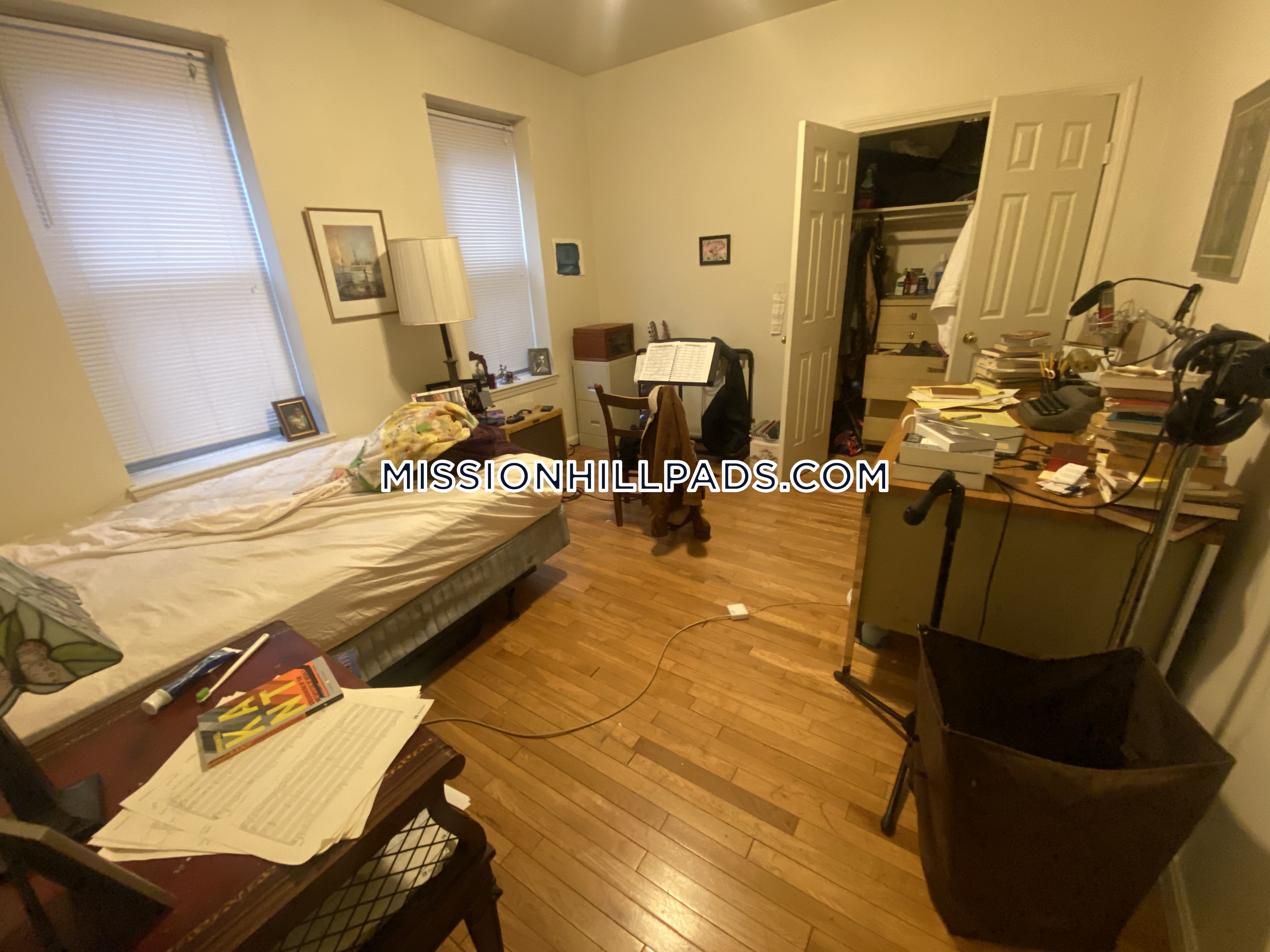 1458 Tremont St, Mission Hill