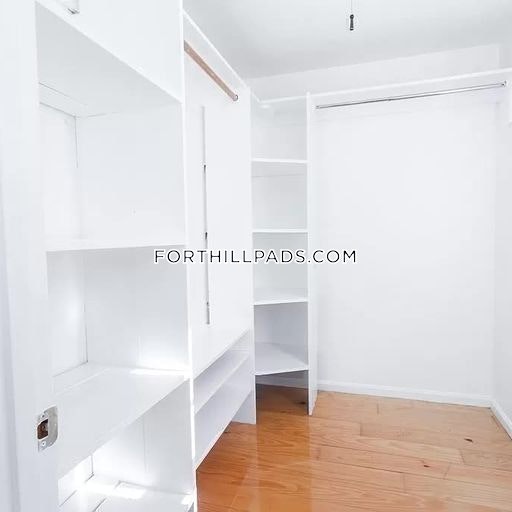 35 Fort Ave, Roxbury