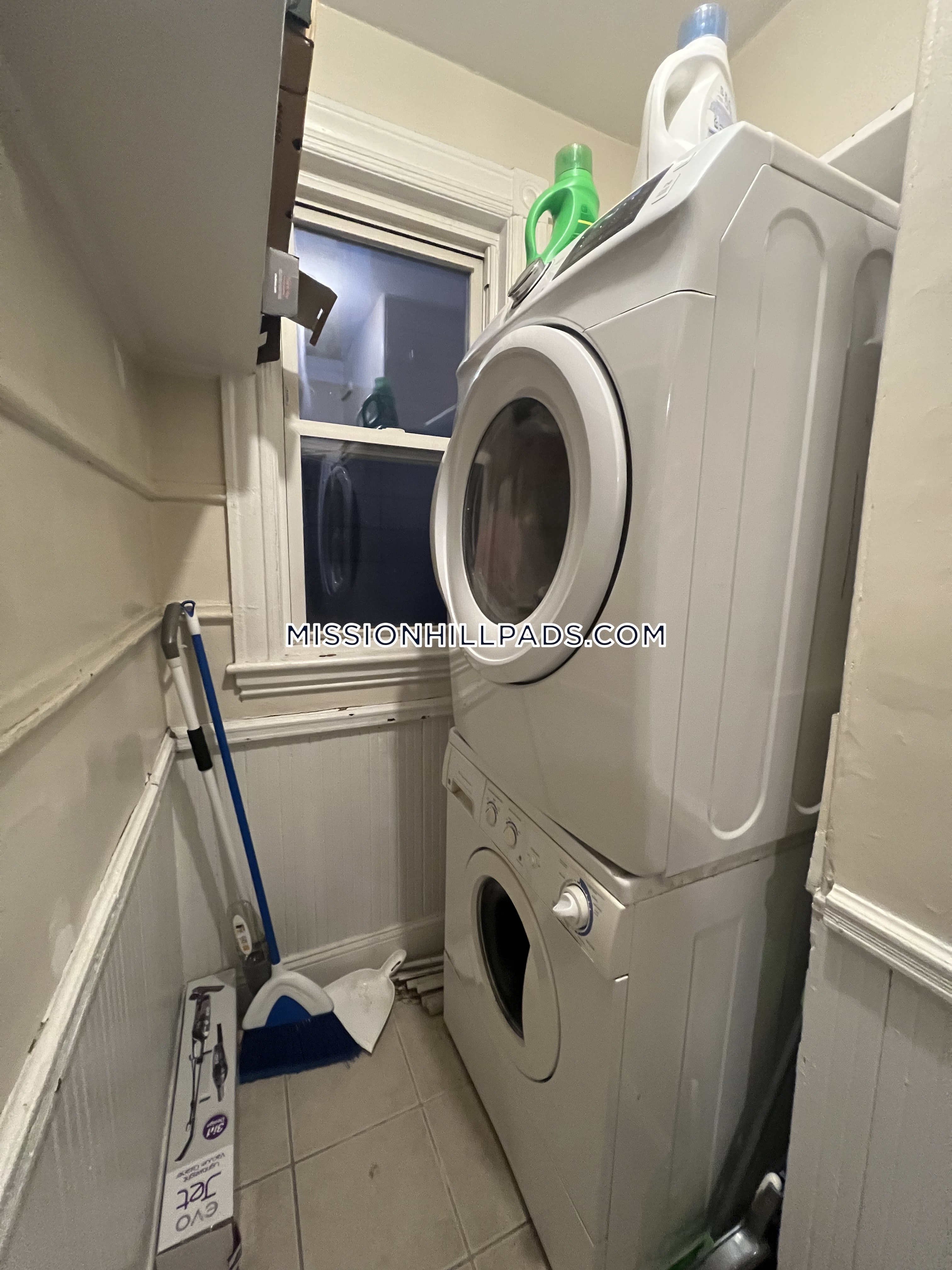 17 Sachem St, Mission Hill