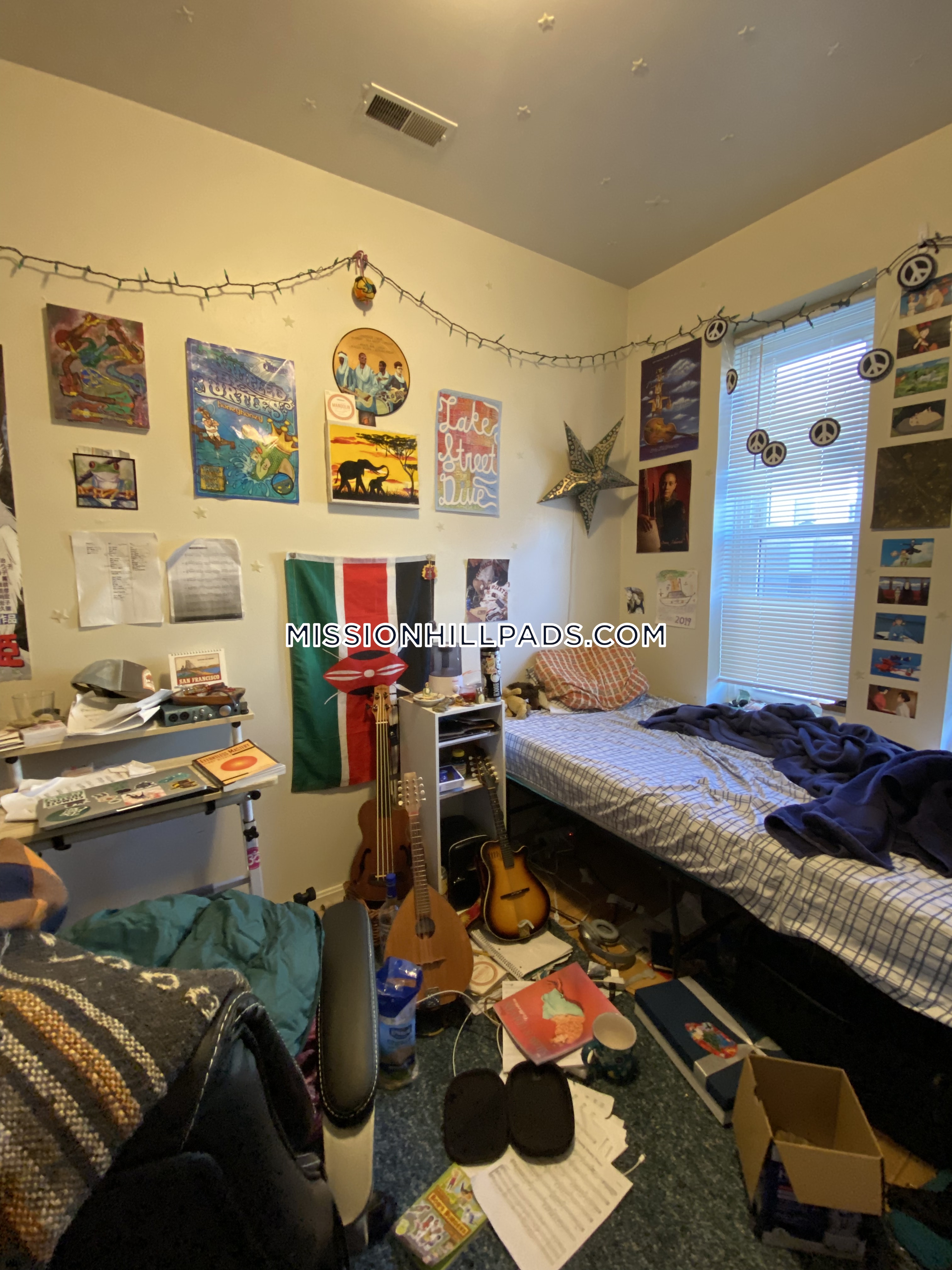 1458 Tremont St, Mission Hill