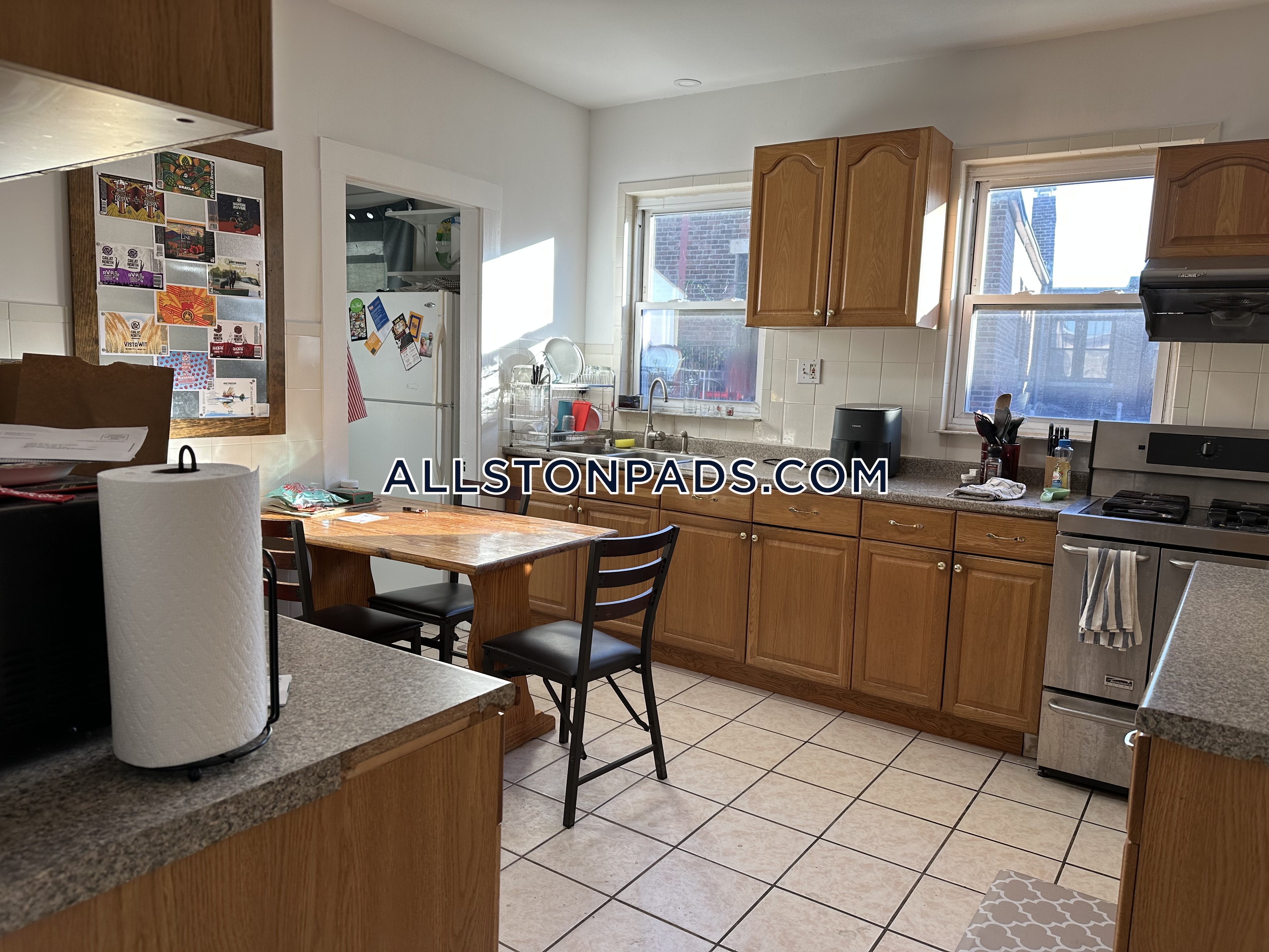 11 Chester St, Allston