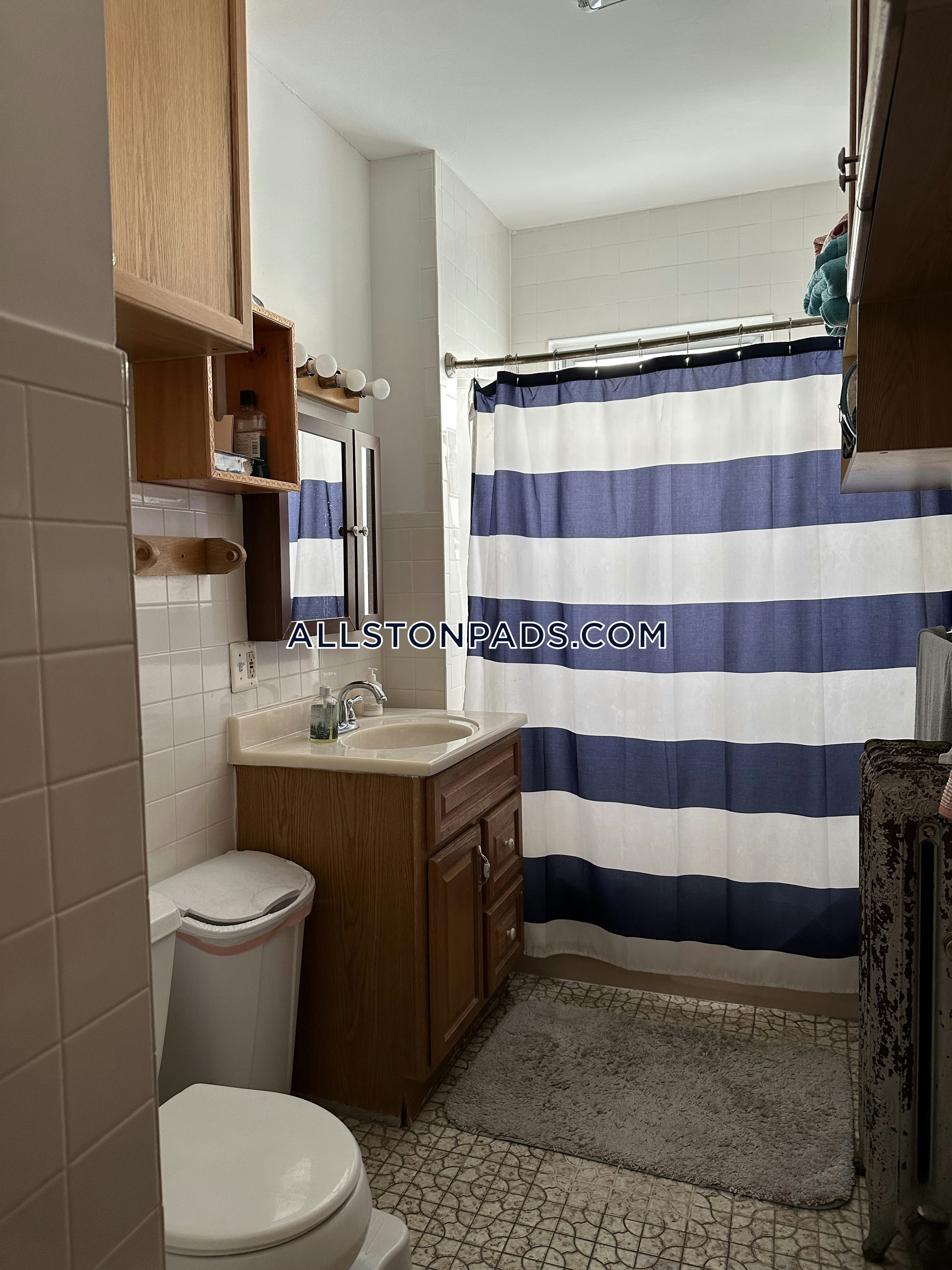 11 Chester St, Allston