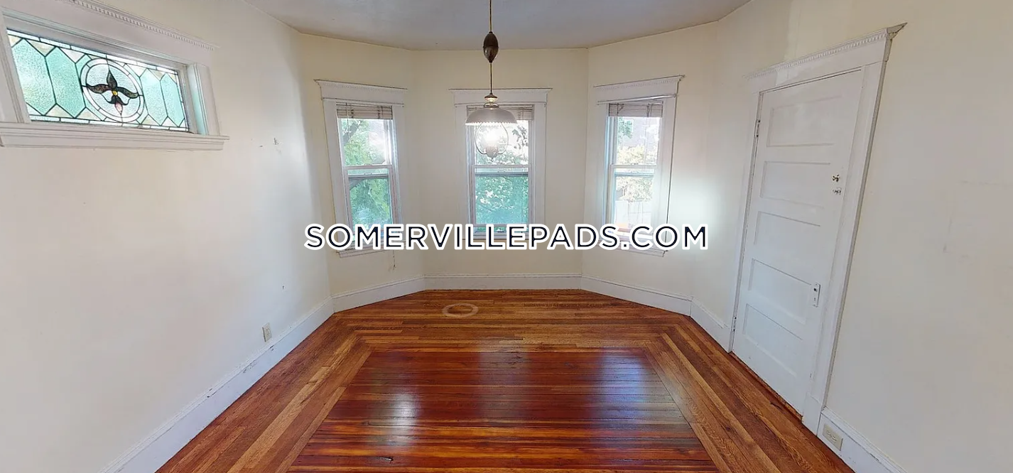 296 Highland Ave, Davis Square