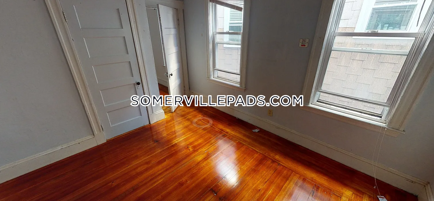 296 Highland Ave, Davis Square