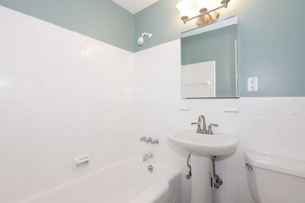 167 Beacon St, Back Bay