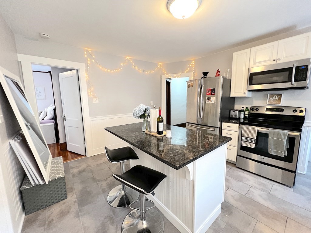 168 Grant Ave, Medford