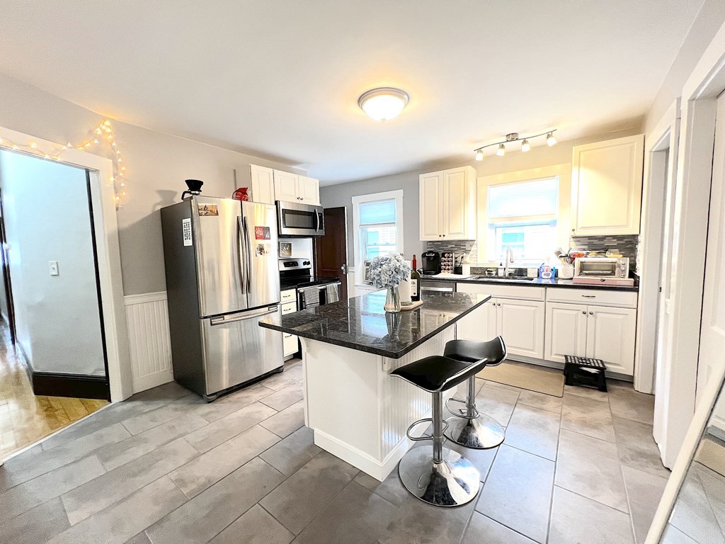 168 Grant Ave, Medford