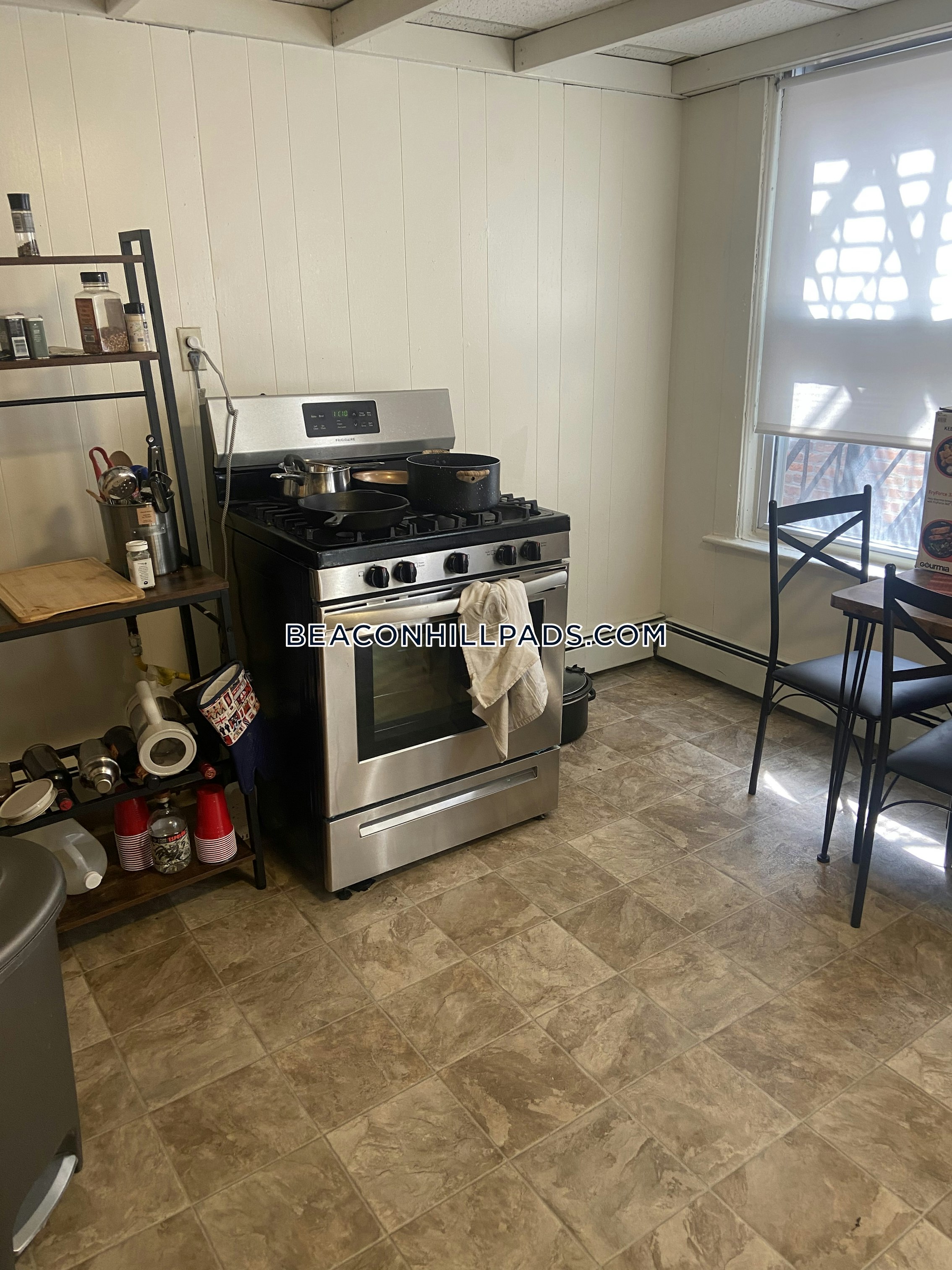 232 Cambridge St, Beacon Hill