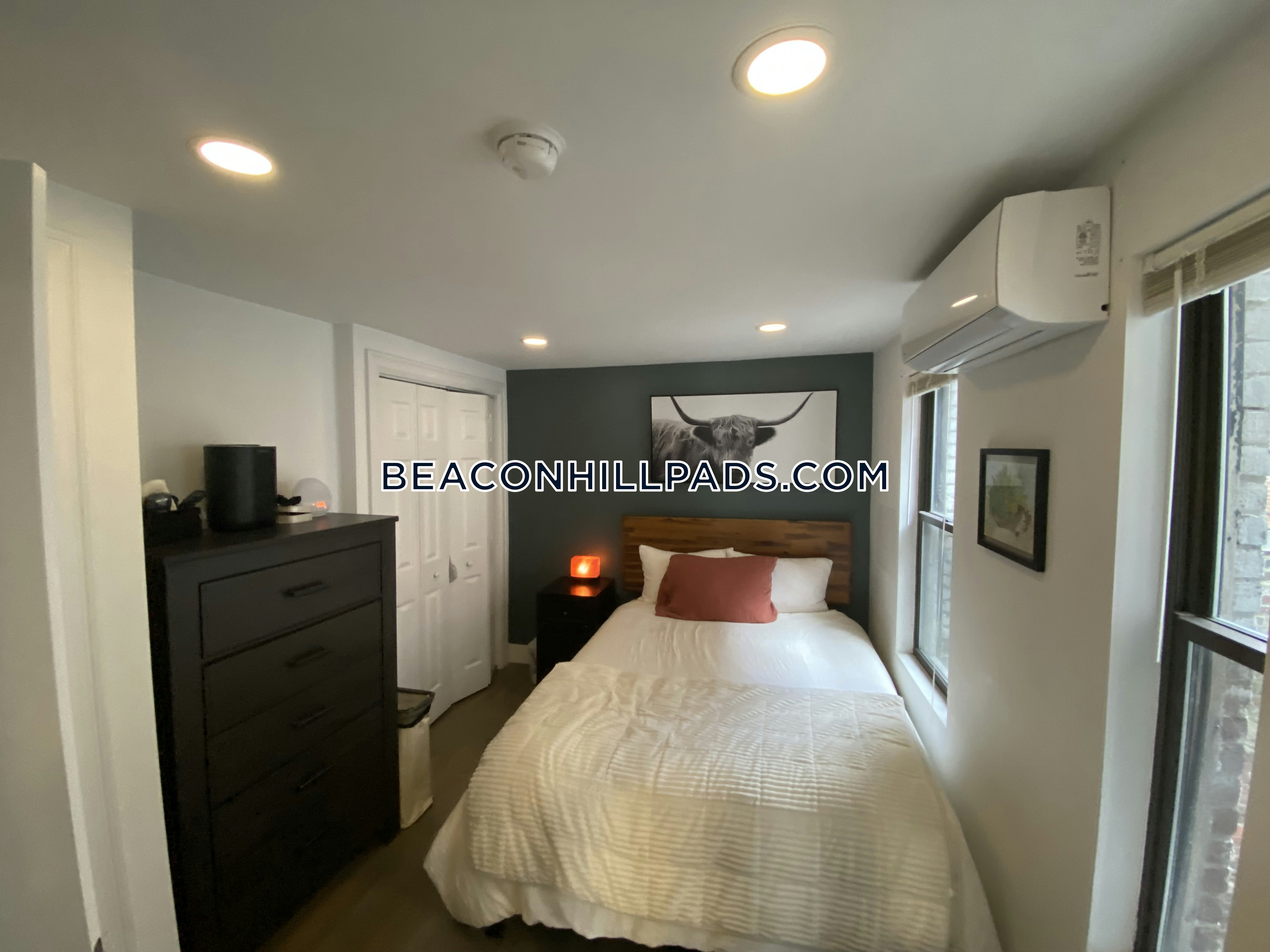 61 Joy St, Beacon Hill