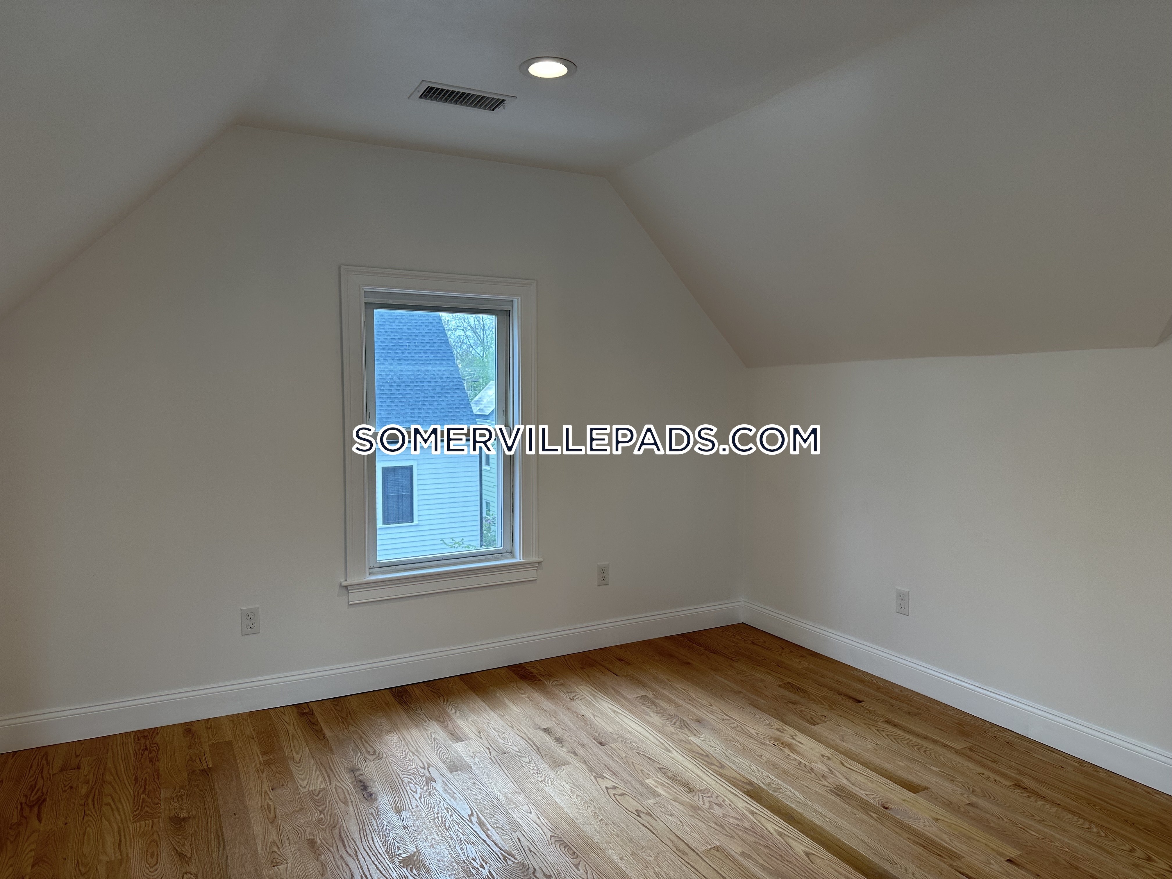 73 Cameron Ave, Teele Square