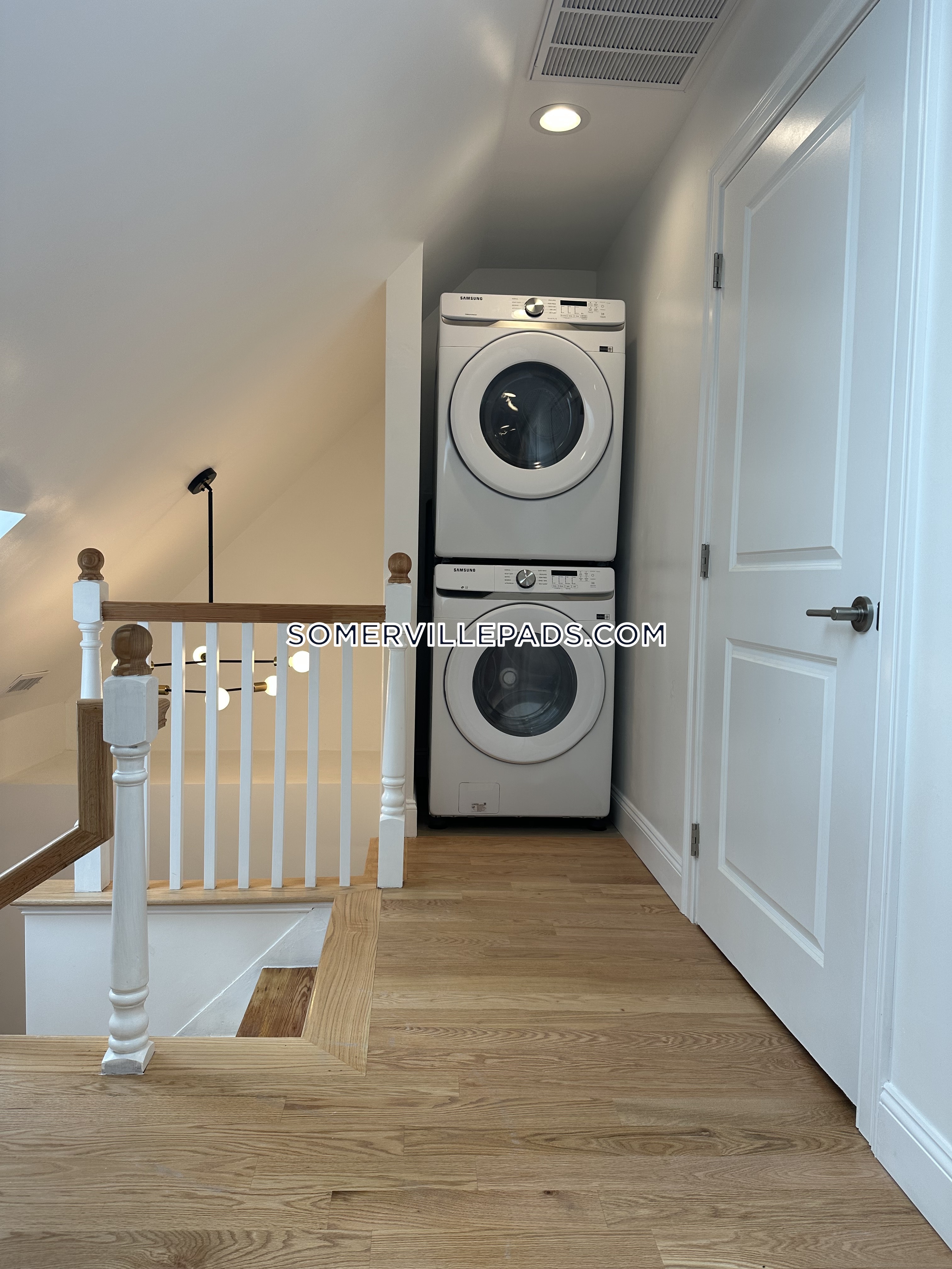 73 Cameron Ave, Teele Square