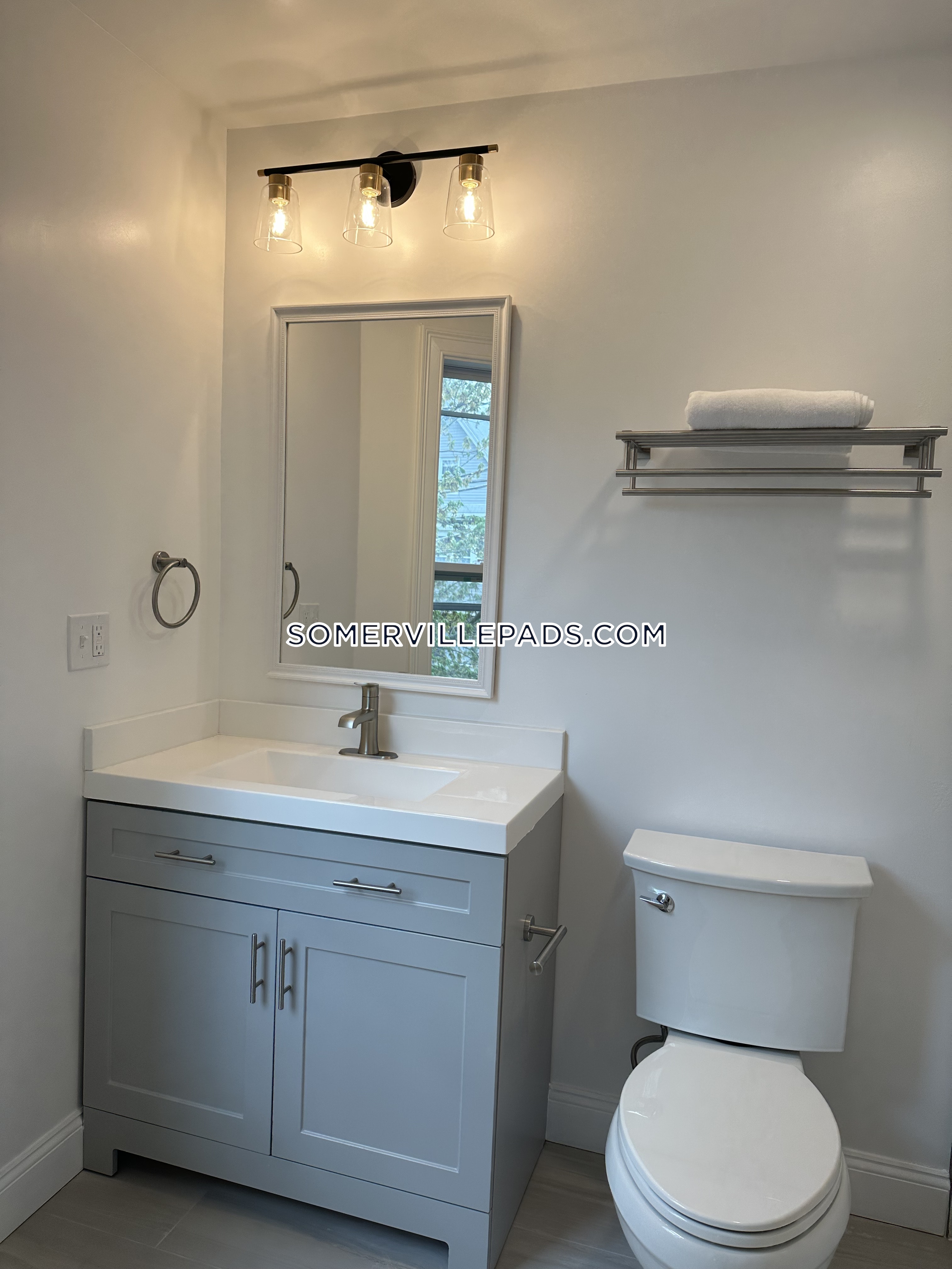 73 Cameron Ave, Teele Square