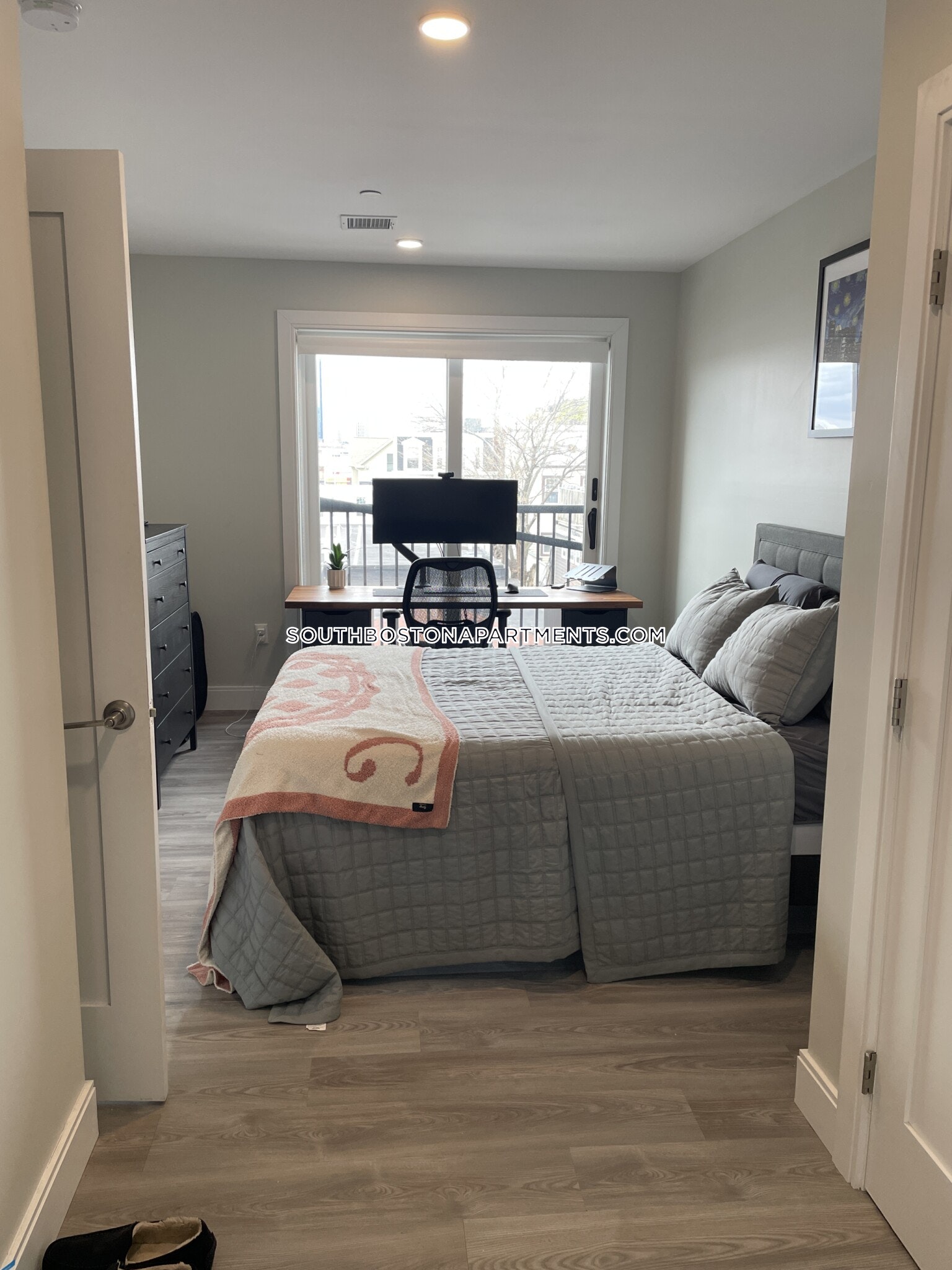 200 Old Colony Ave, South Boston