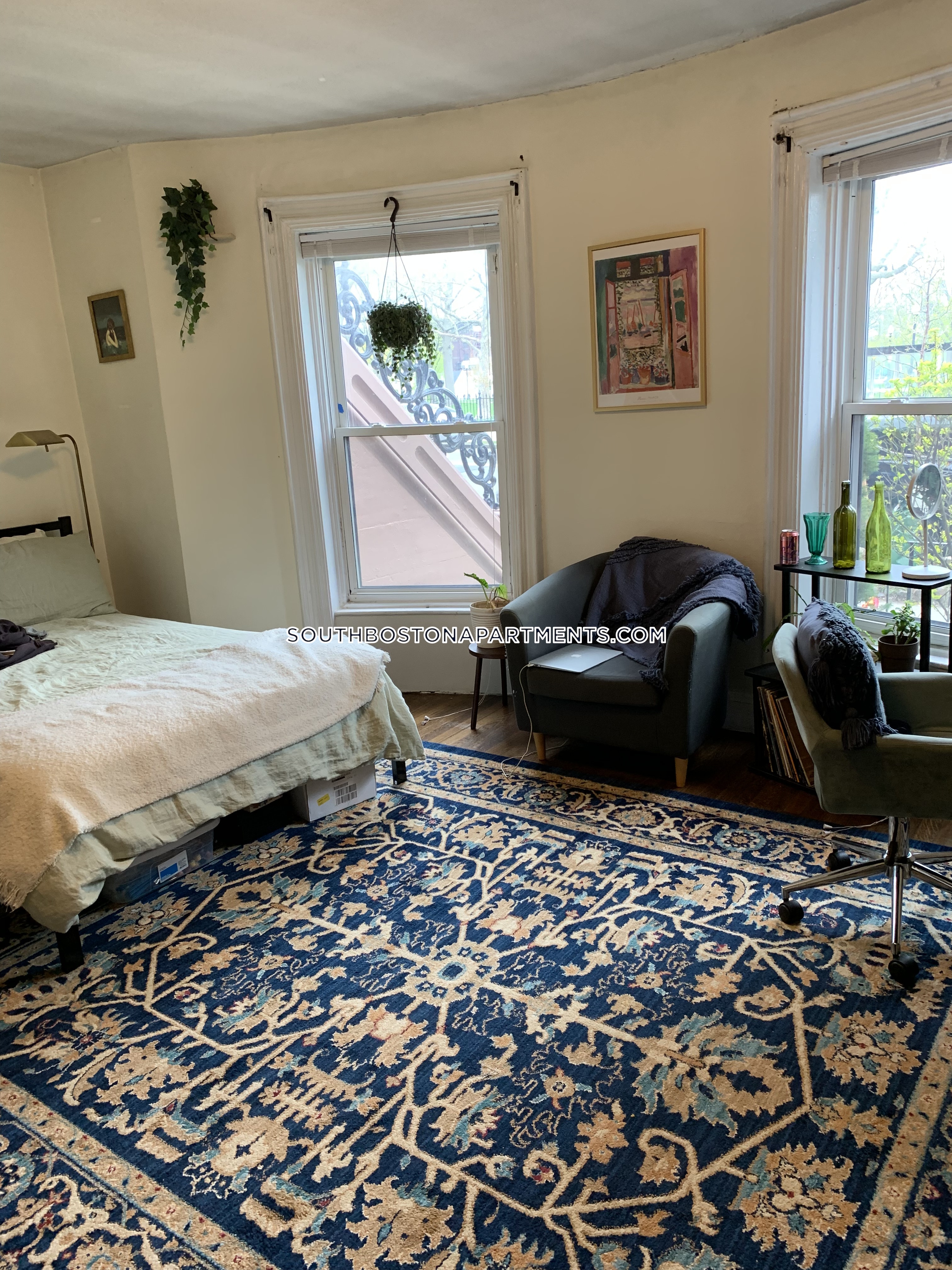 819 Broadway, South Boston