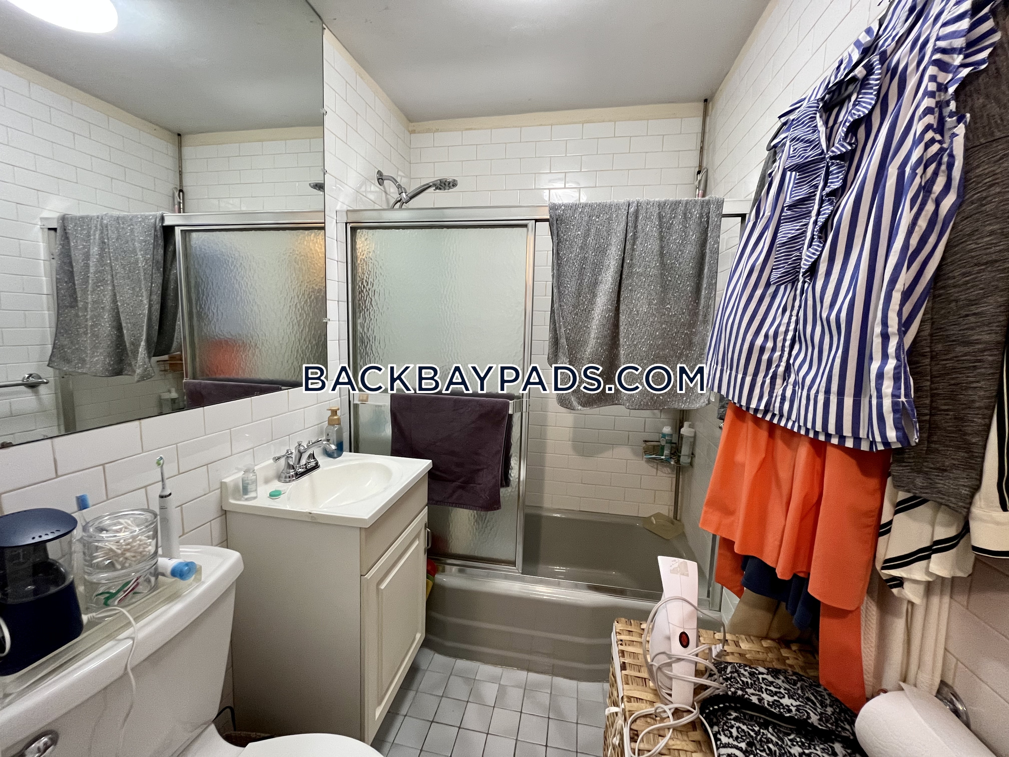 206 Commonwealth Ave, Beacon Hill