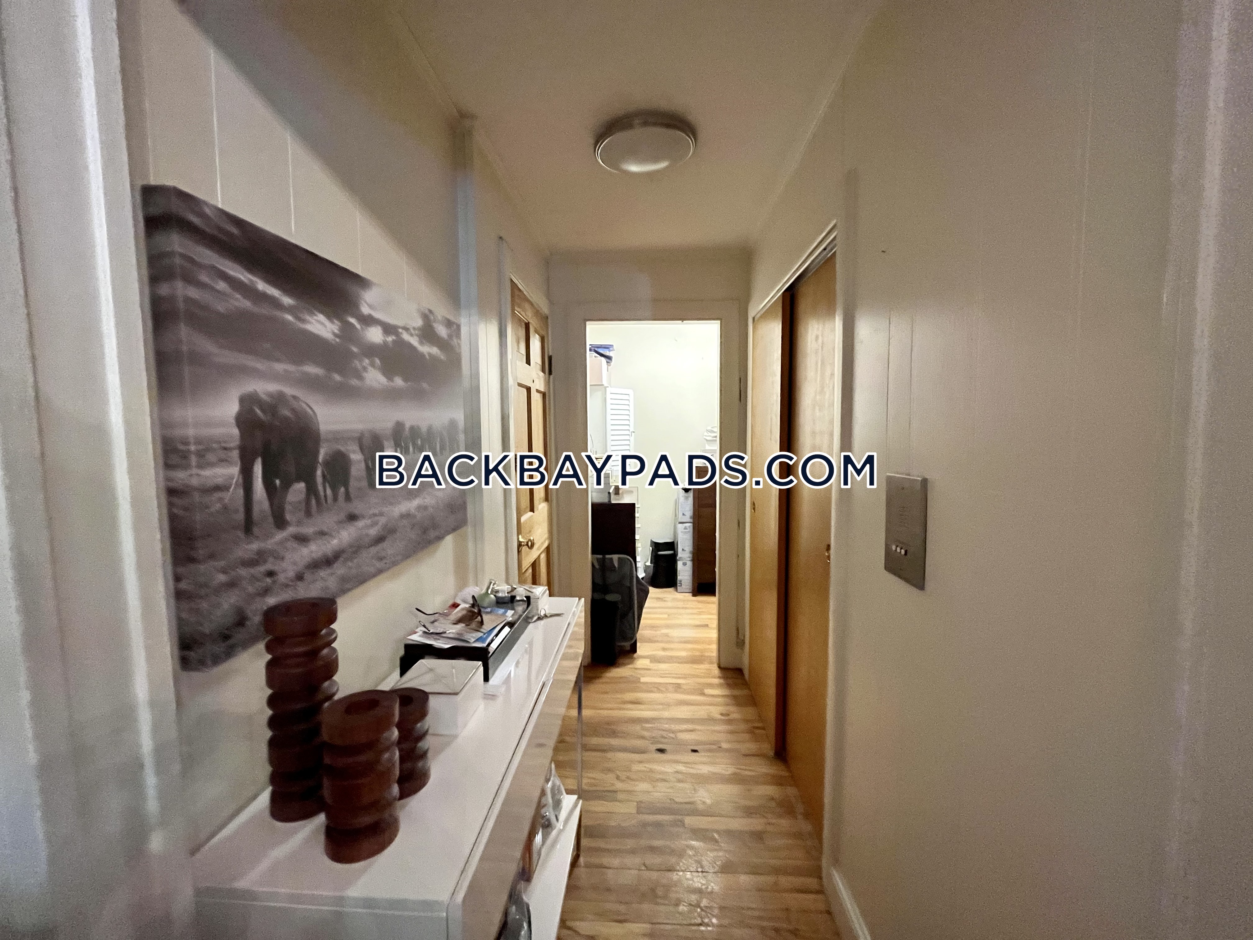 206 Commonwealth Ave, Beacon Hill