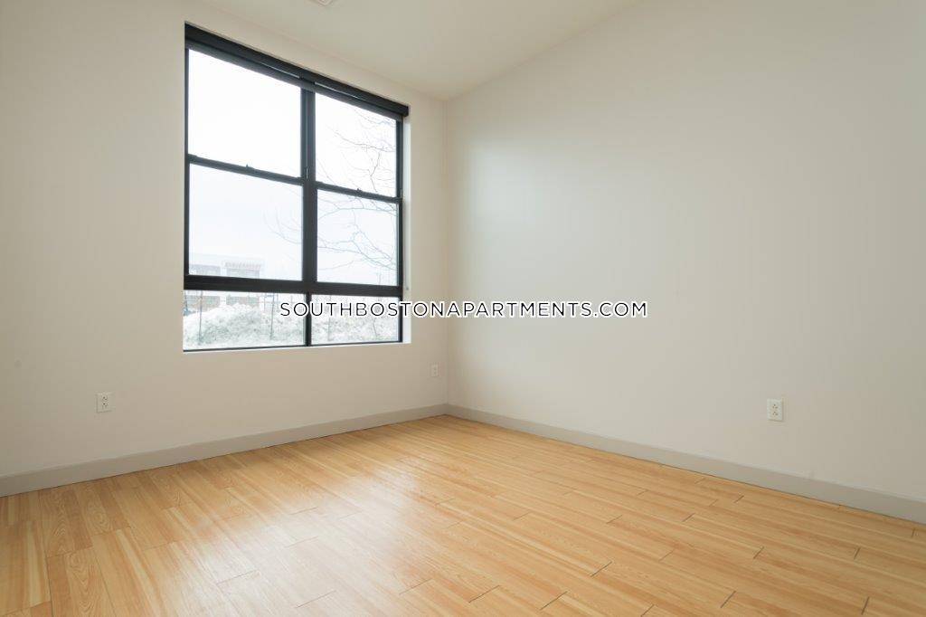 320 D St, South Boston