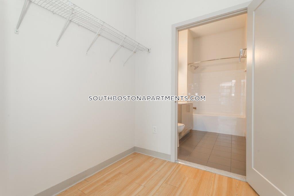 320 D St, South Boston