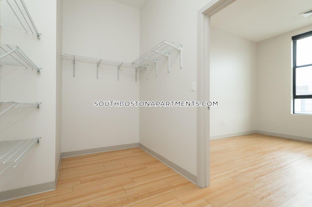 320 D St, South Boston