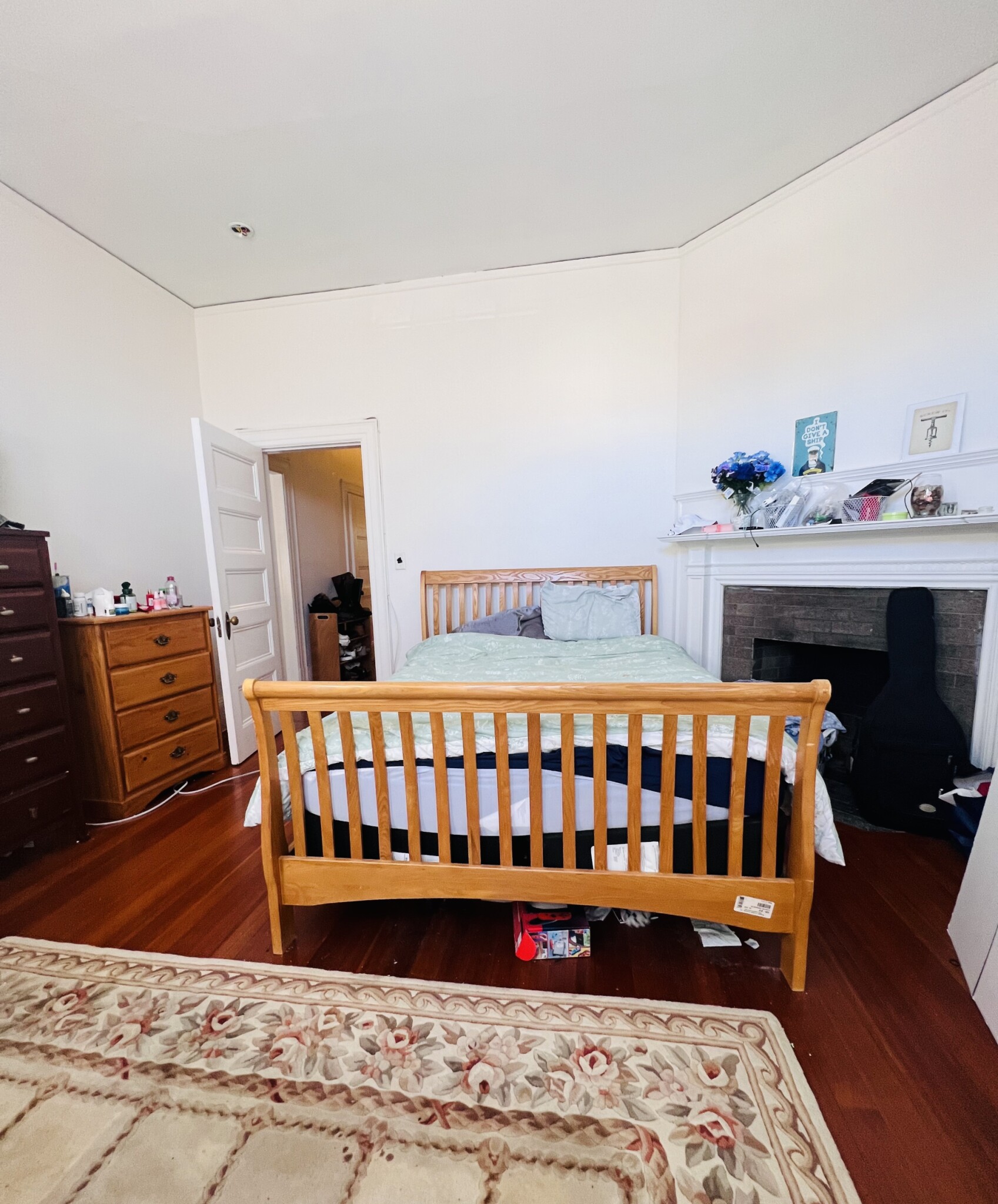 1685 Beacon St, Washington Square