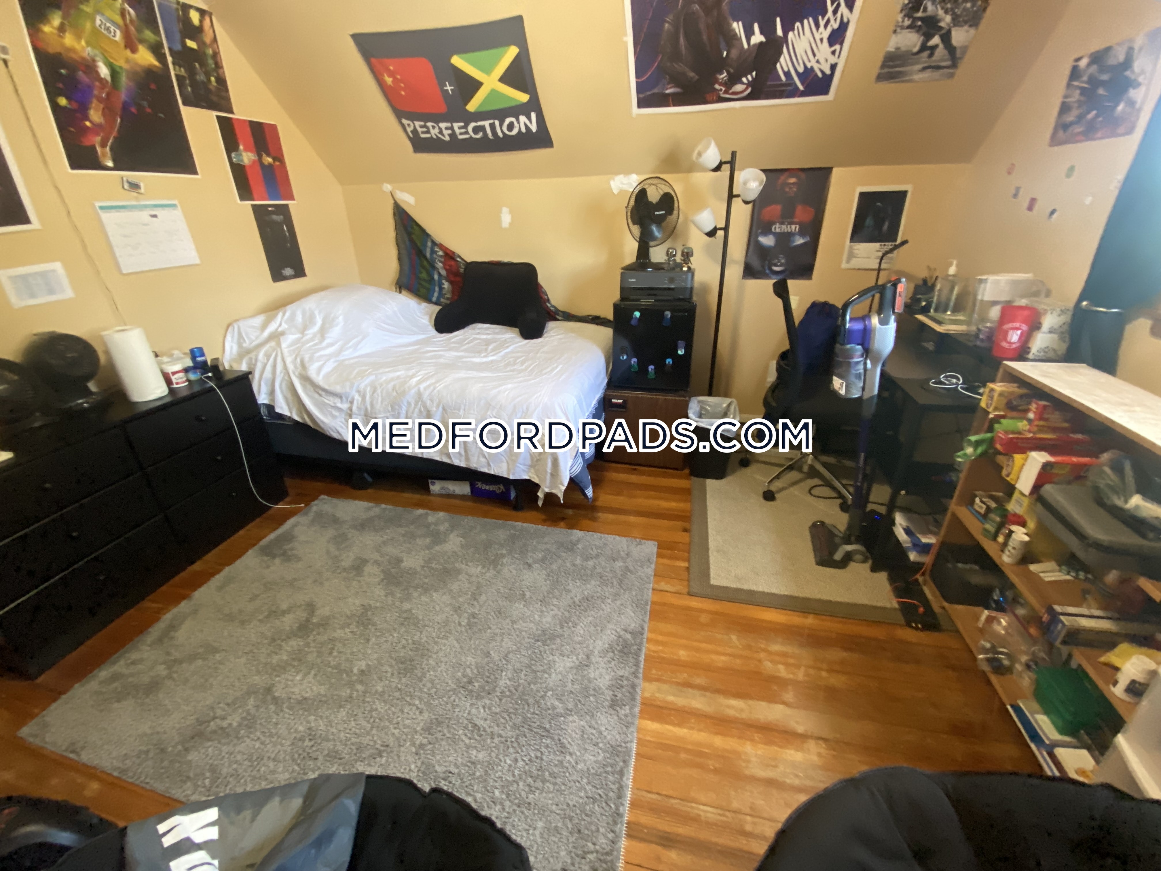 107 North St, Tufts University