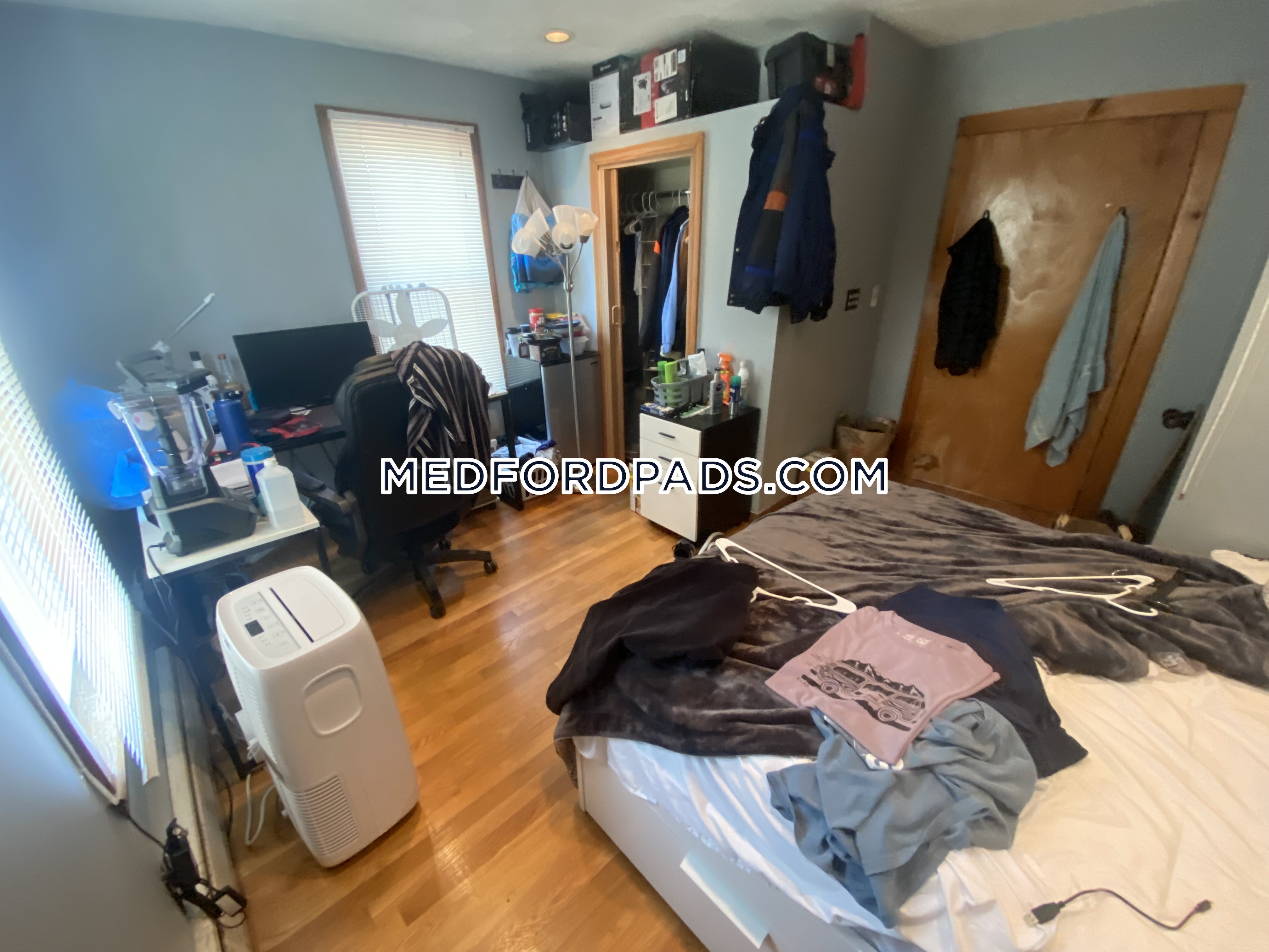 107 North St, Tufts University