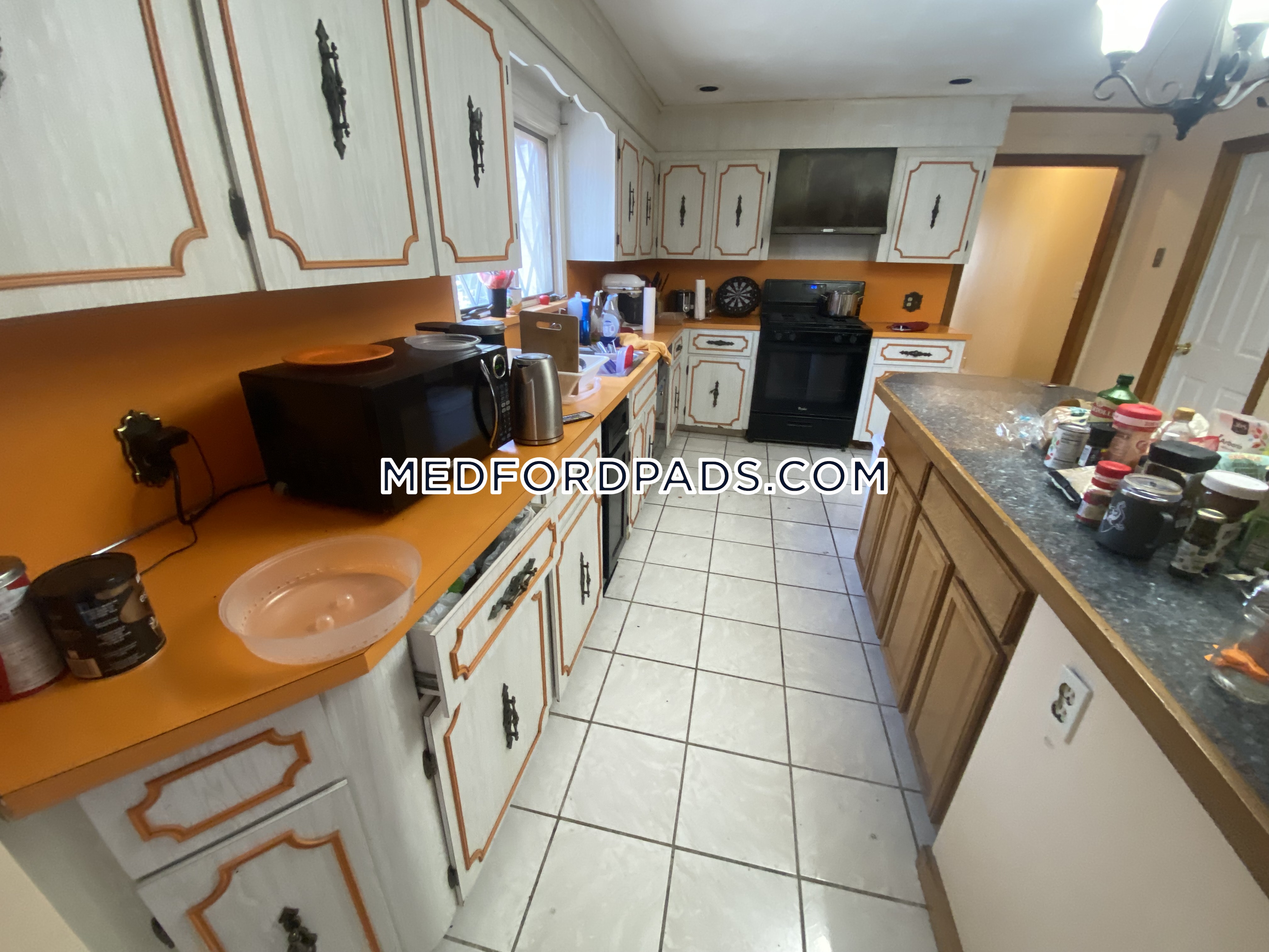 107 North St, Tufts University