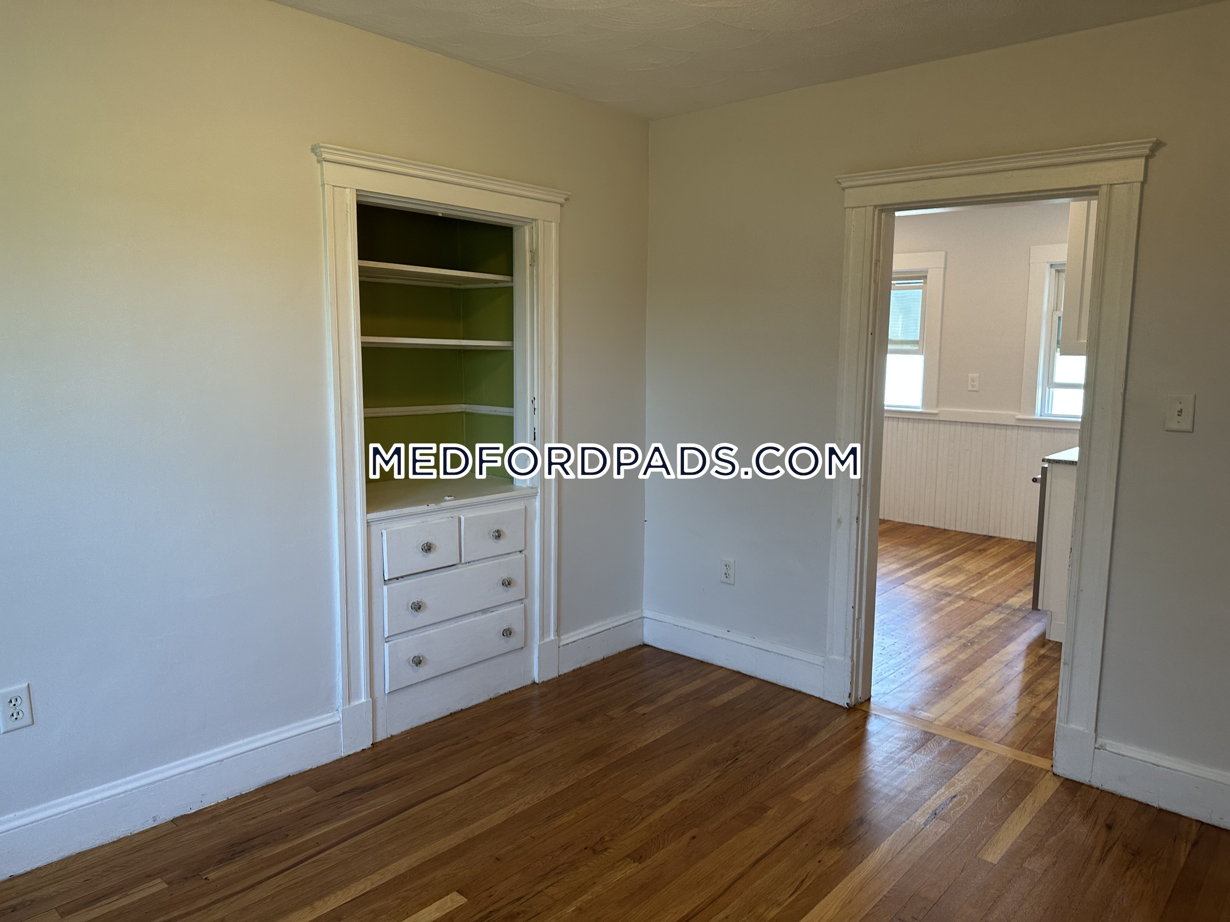 21 Renfrew St, Tufts University