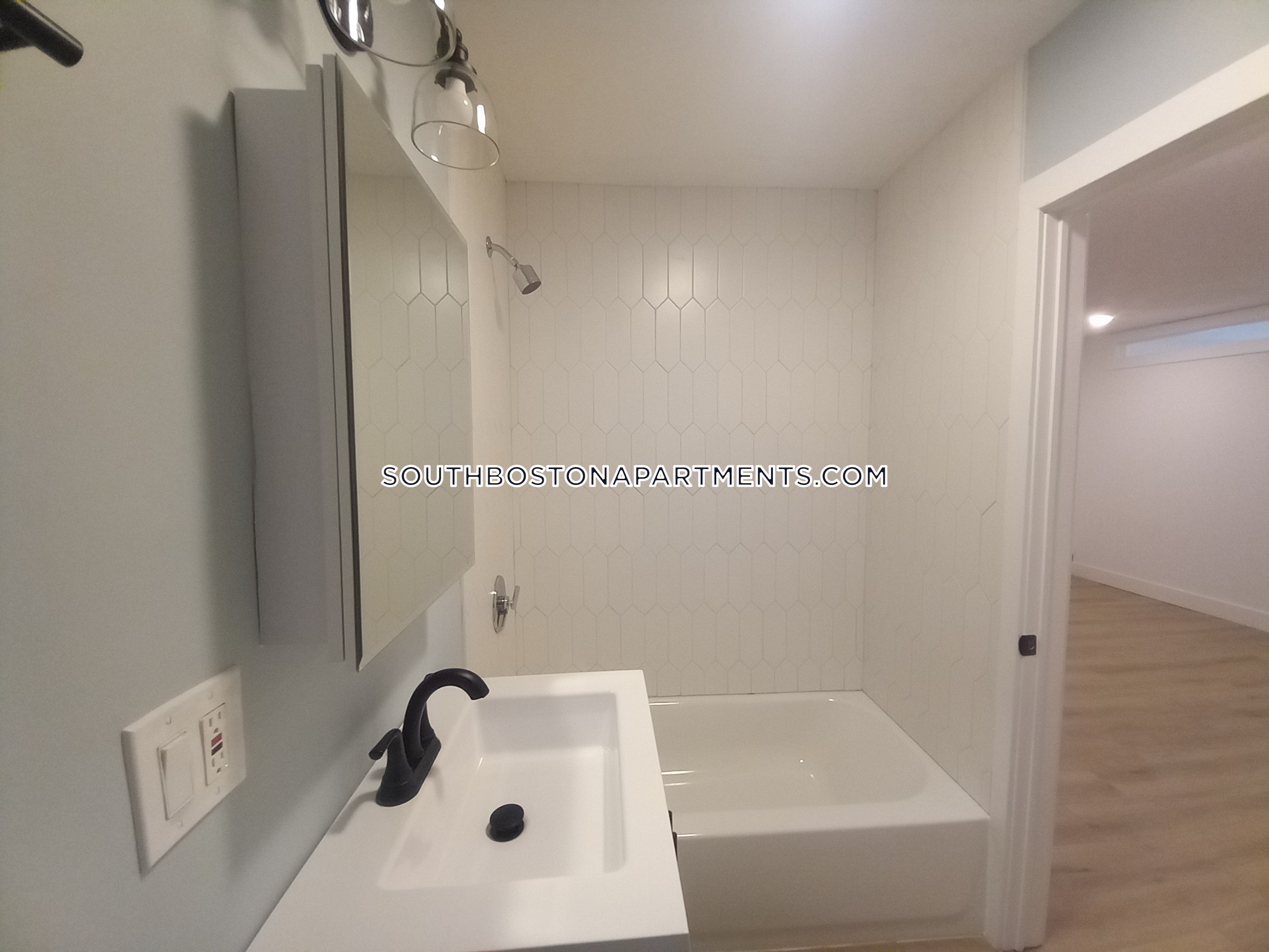 740 E 7th, South Boston