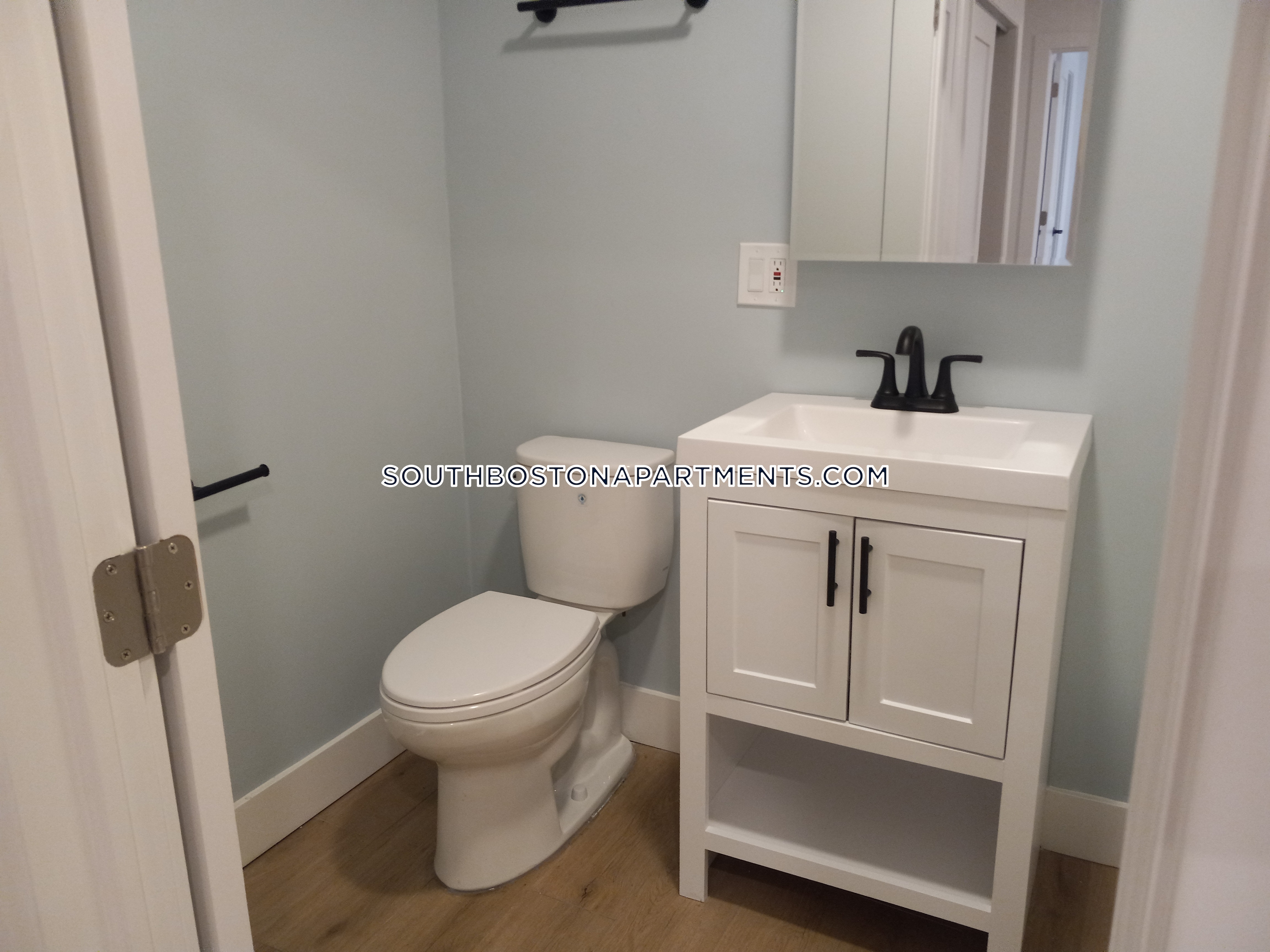 740 E 7th, South Boston