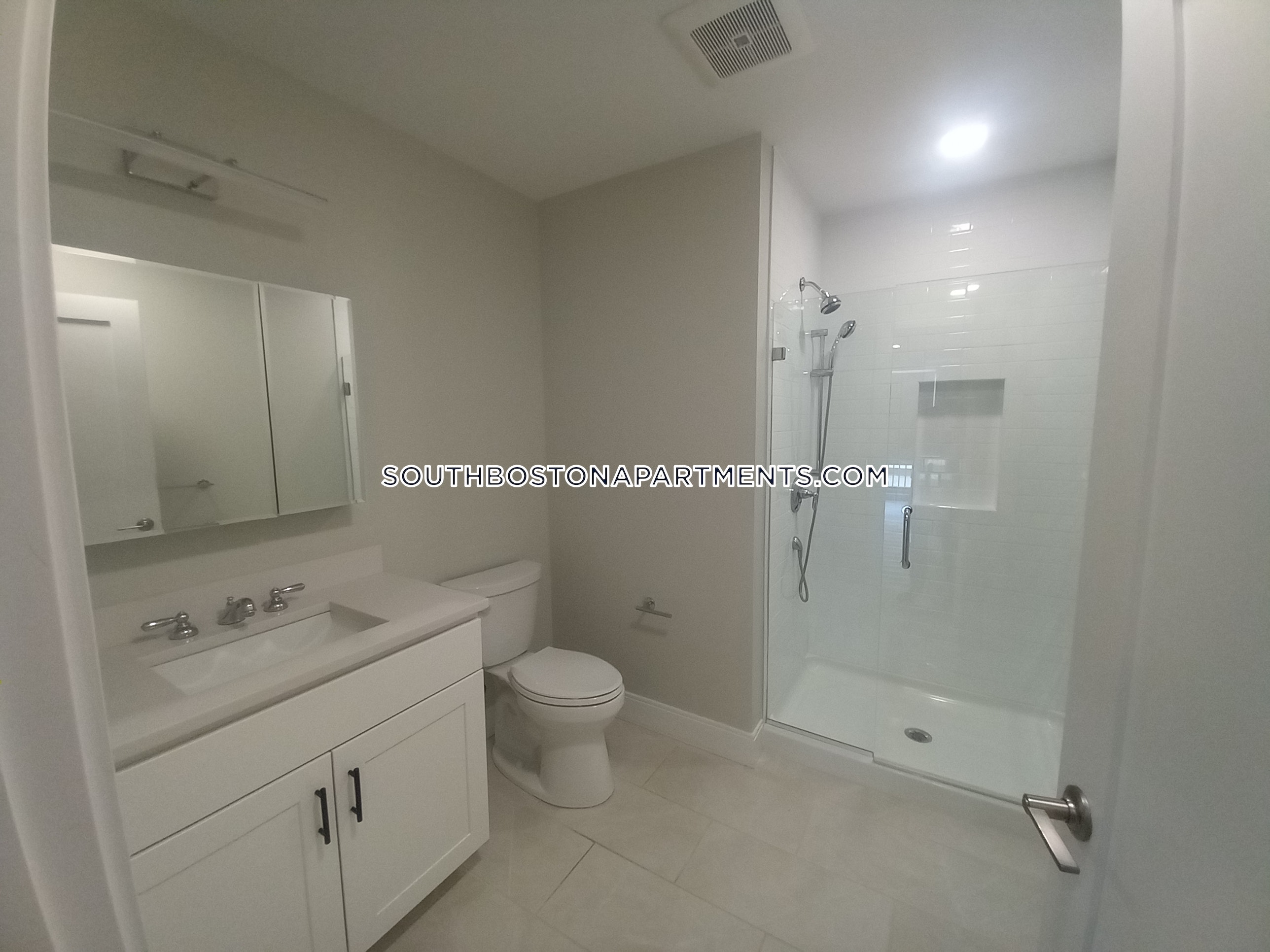 200 Old Colony Ave, South Boston