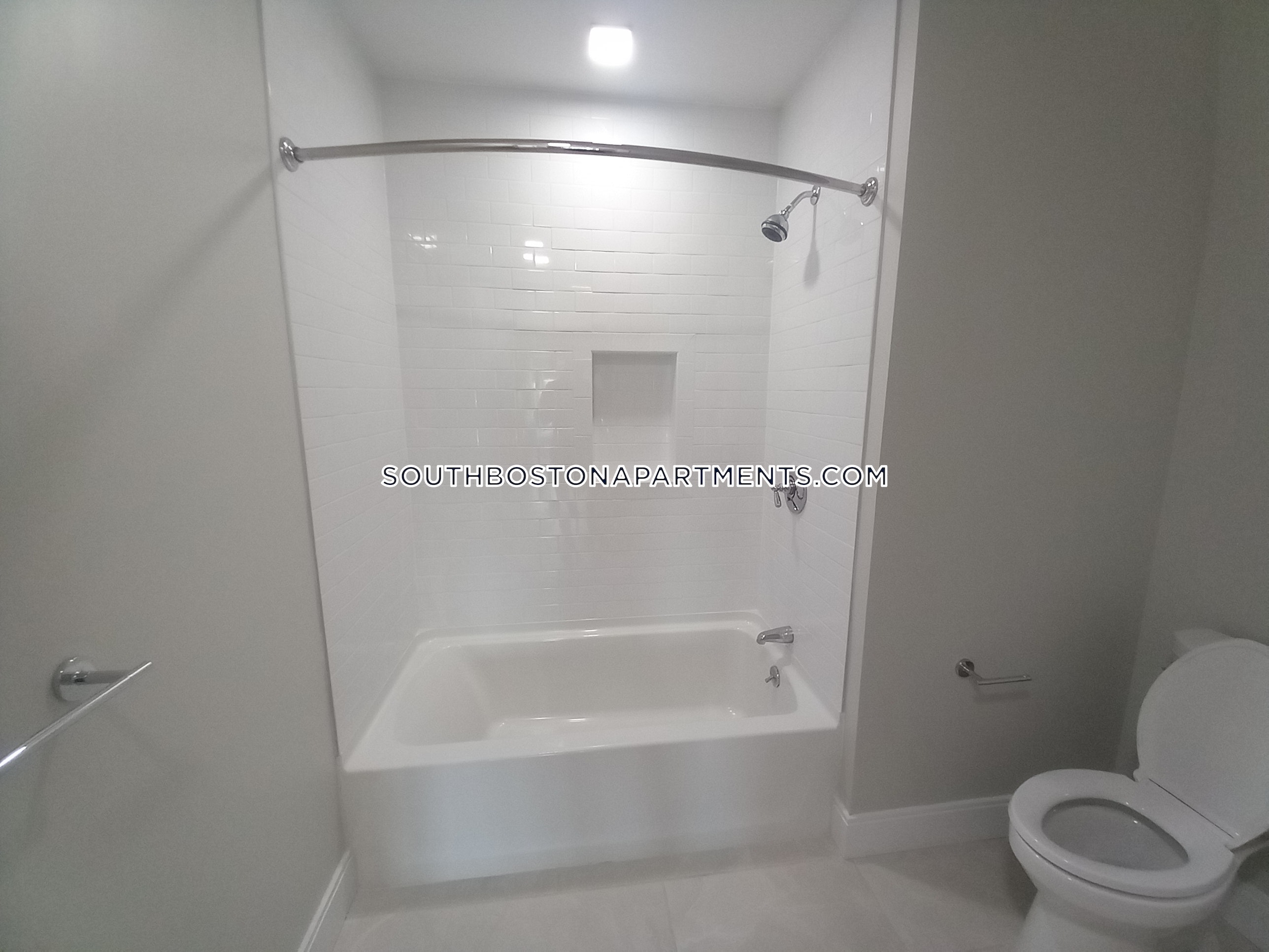 200 Old Colony Ave, South Boston