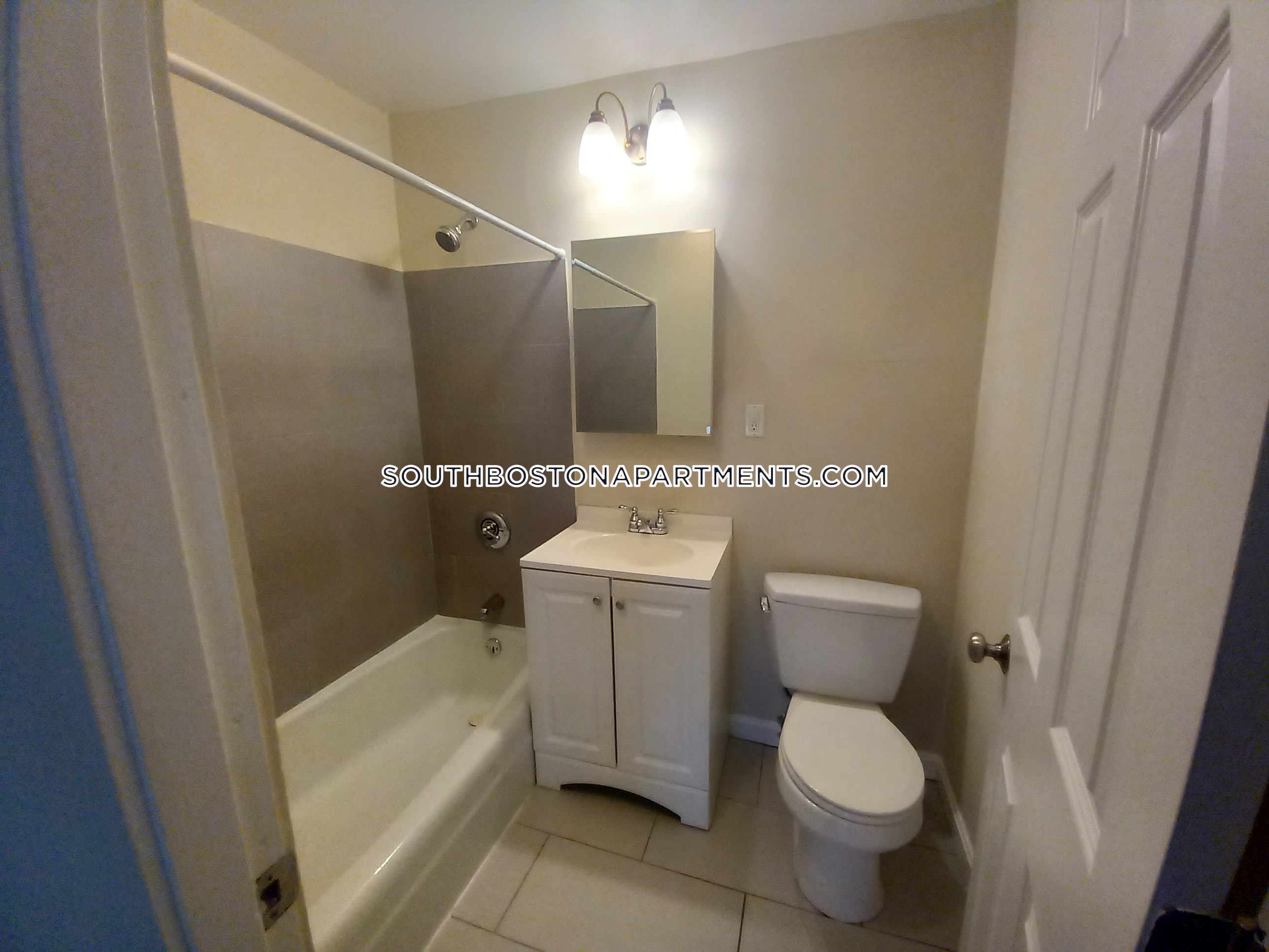 538 Broadway, South Boston