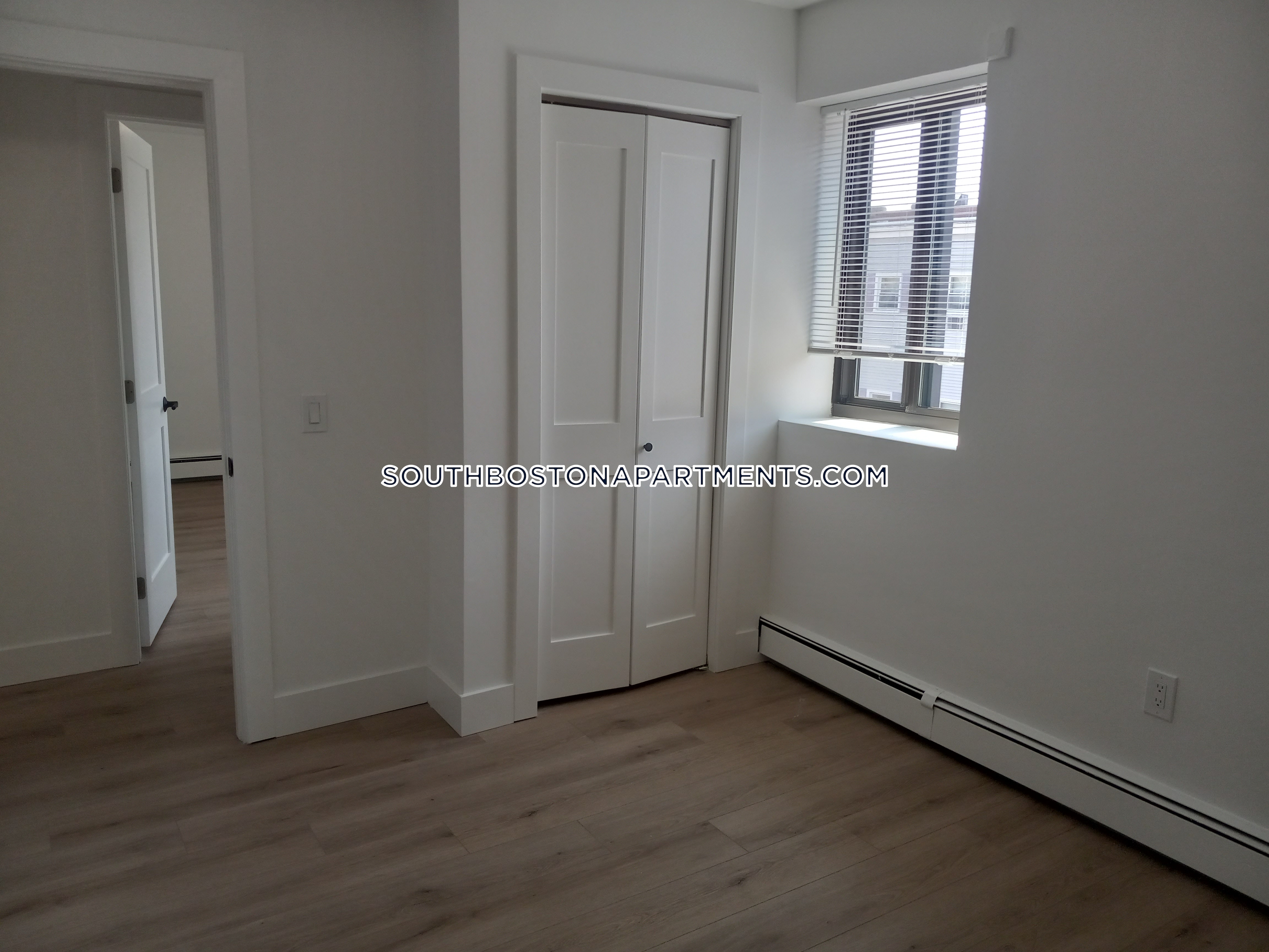 741 6th St, South Boston