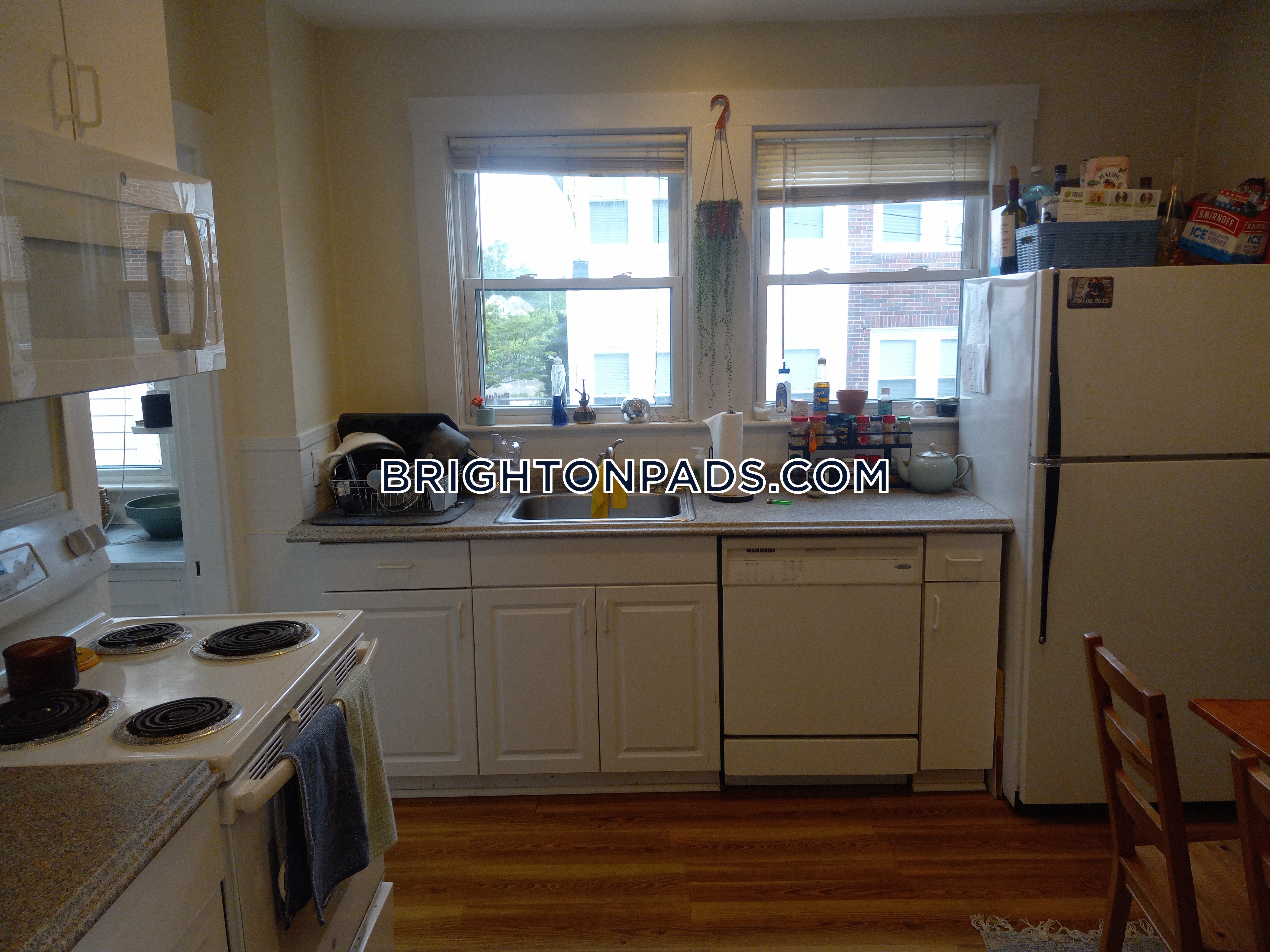 6 Mapleton St, Brighton