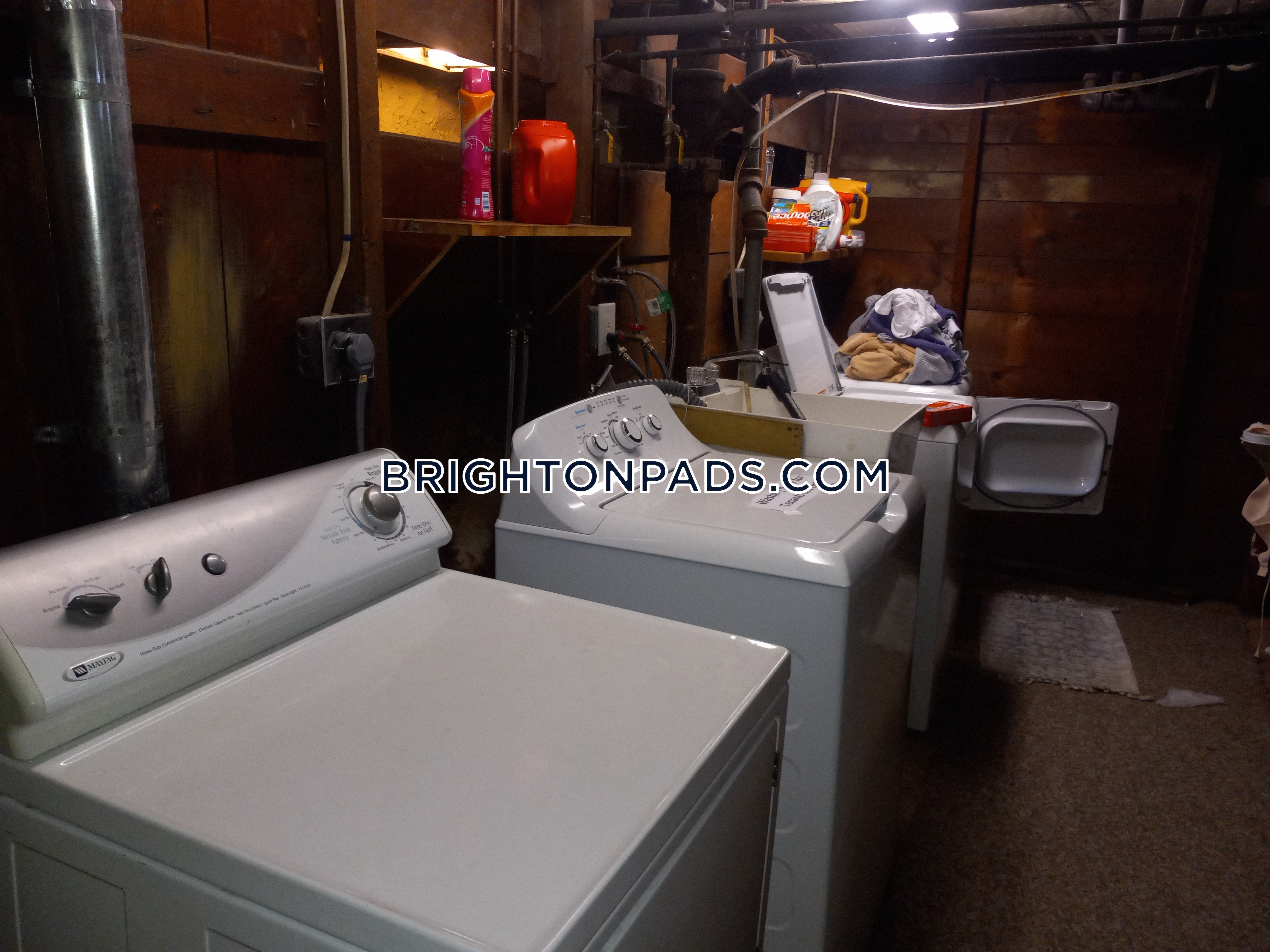 6 Mapleton St, Brighton